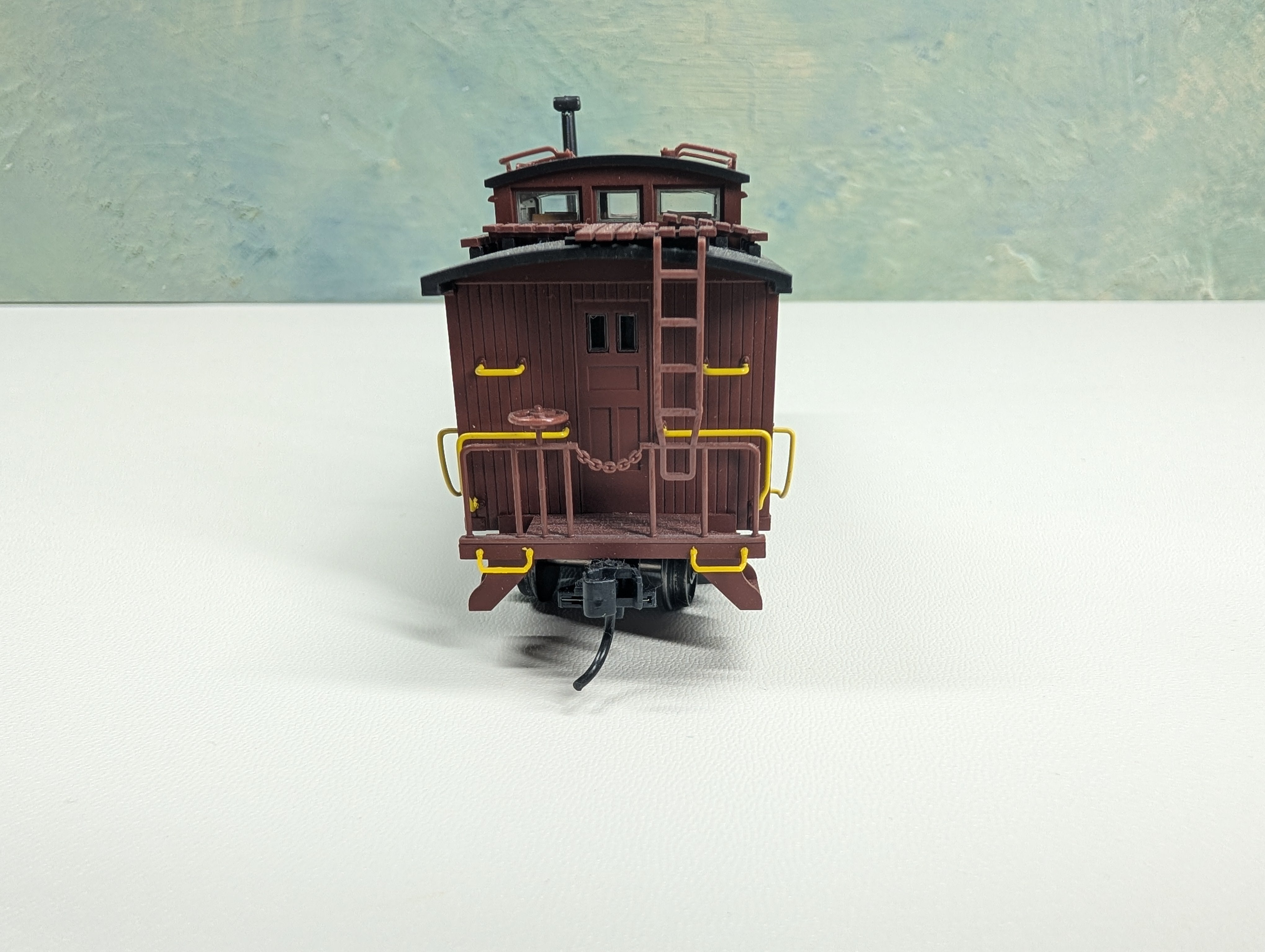 USED Trix 24909 HO Scale Wood Side Caboose RP 25 New York Central NYC #19453 Hudson Division
