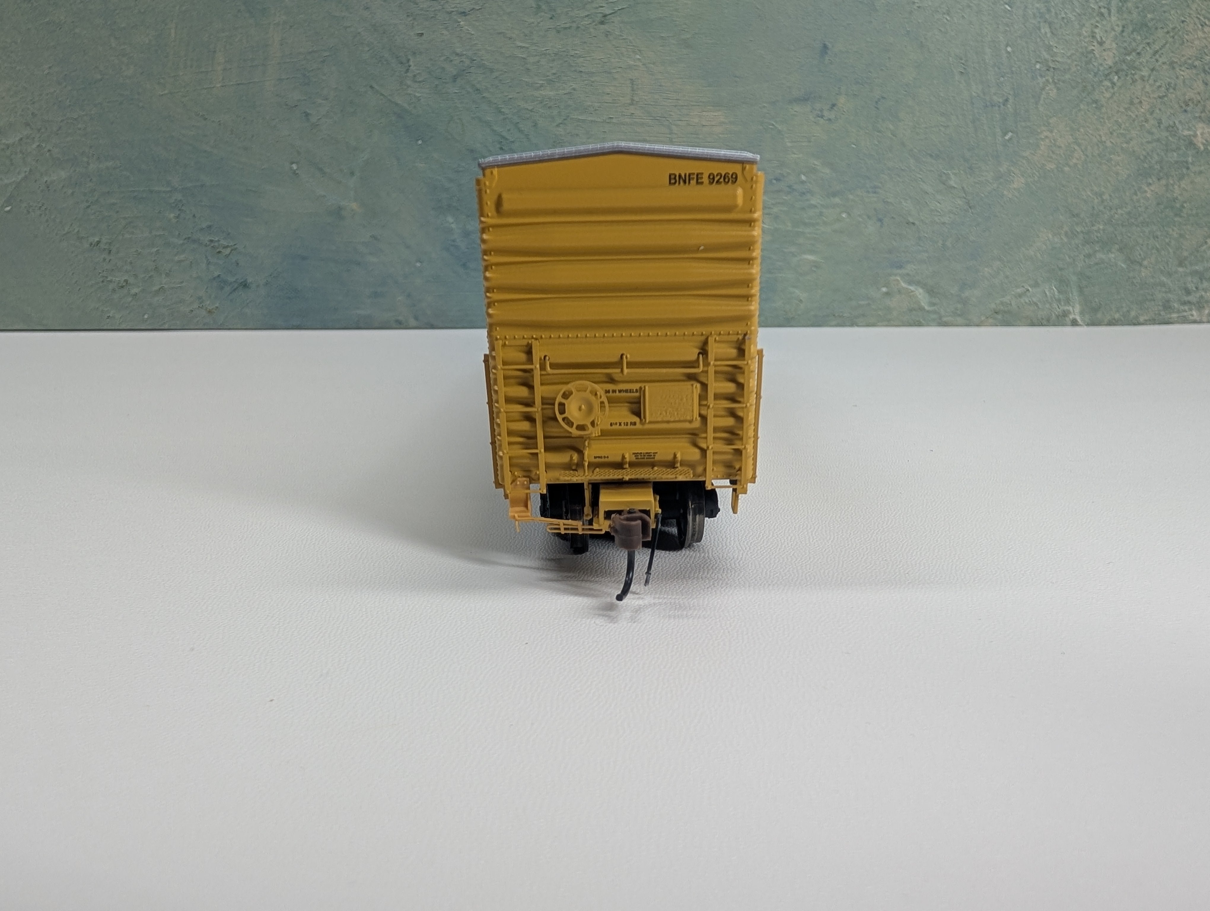 USED Athearn Genesis #G36058 HO Scale 57' FGE Mechanical Reefer Burlington Northern BNFE #8269