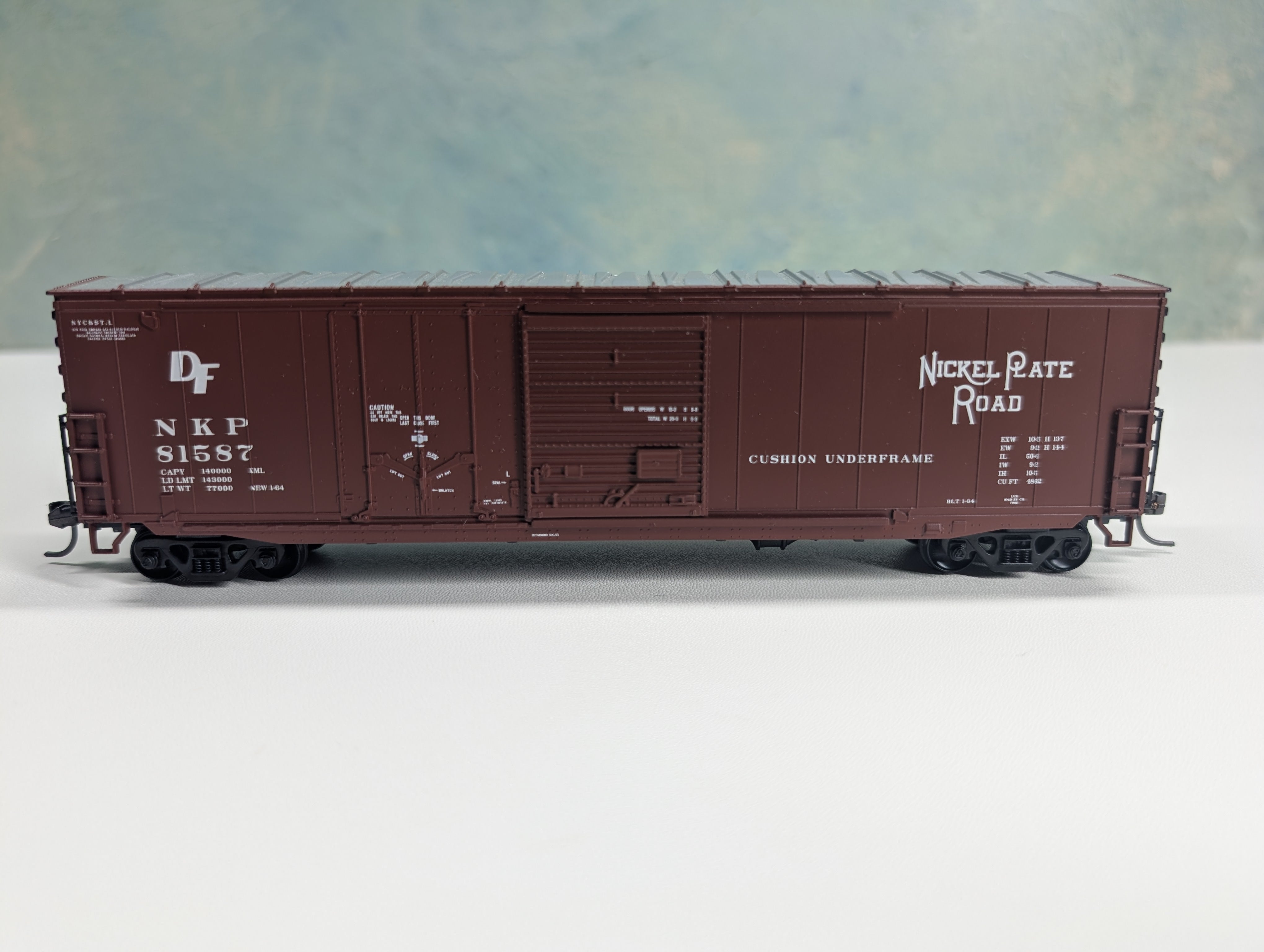 USED Athearn 91222 HO Scale 50' Combination Door Box Car Nickel Plate Road NKP #81587