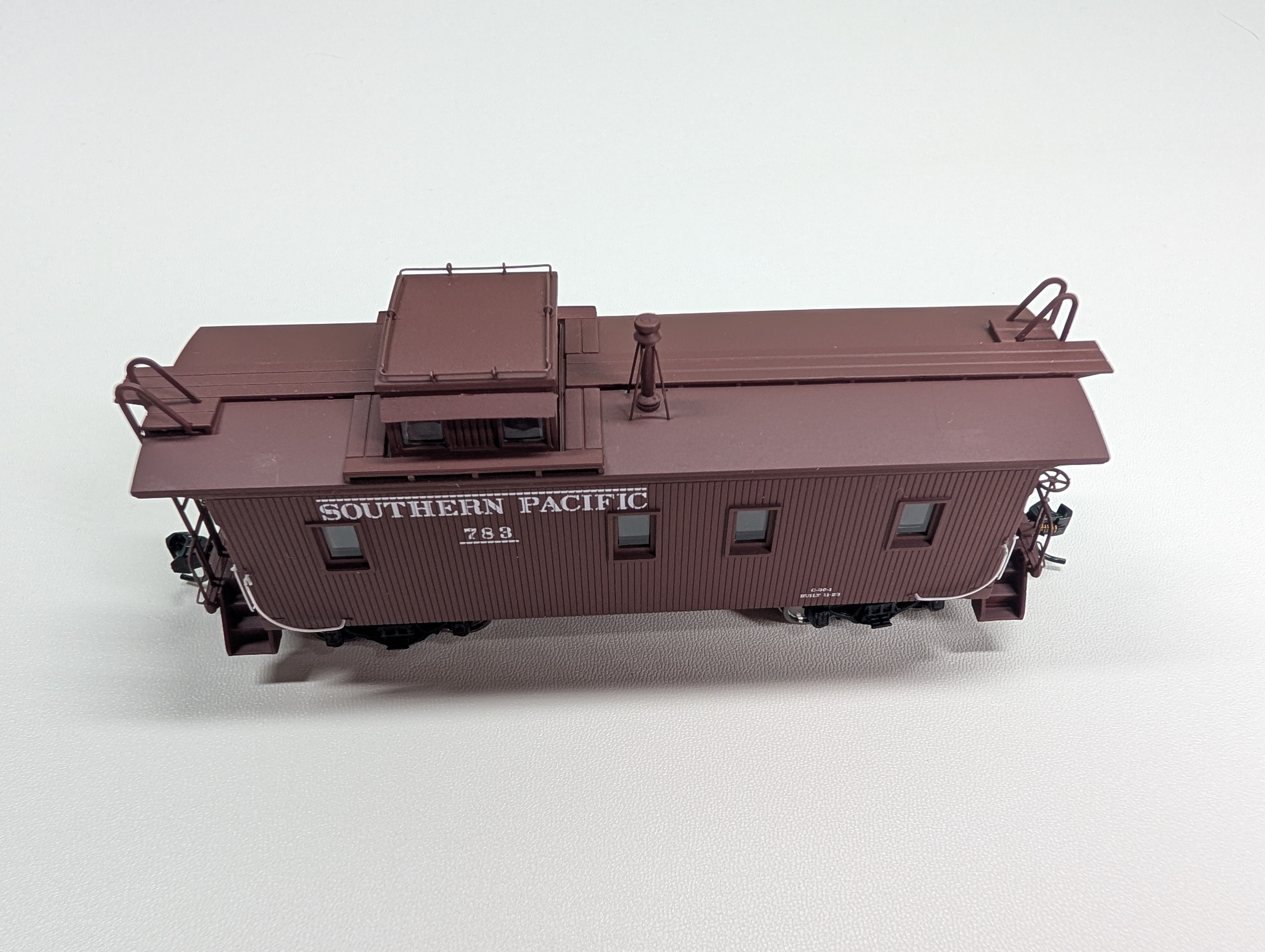 USED Walthers 932-7612 HO Scale C-30-1 Wood Caboose Southern Pacific #783