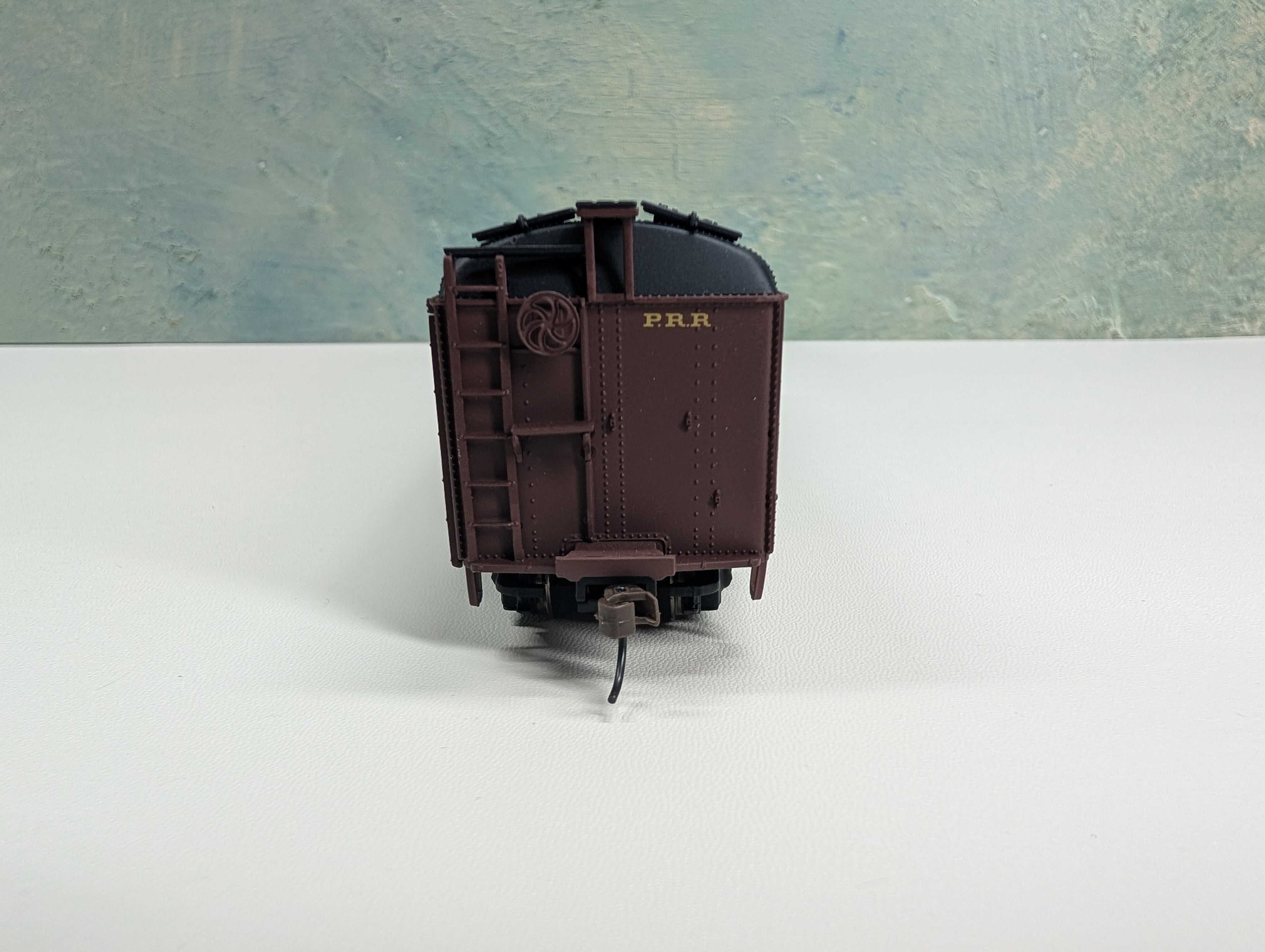 USED Walthers 932-5882 HO Scale R50B Express Reefer Post War Scheme Pennsylvania Railway Express Agency #2603