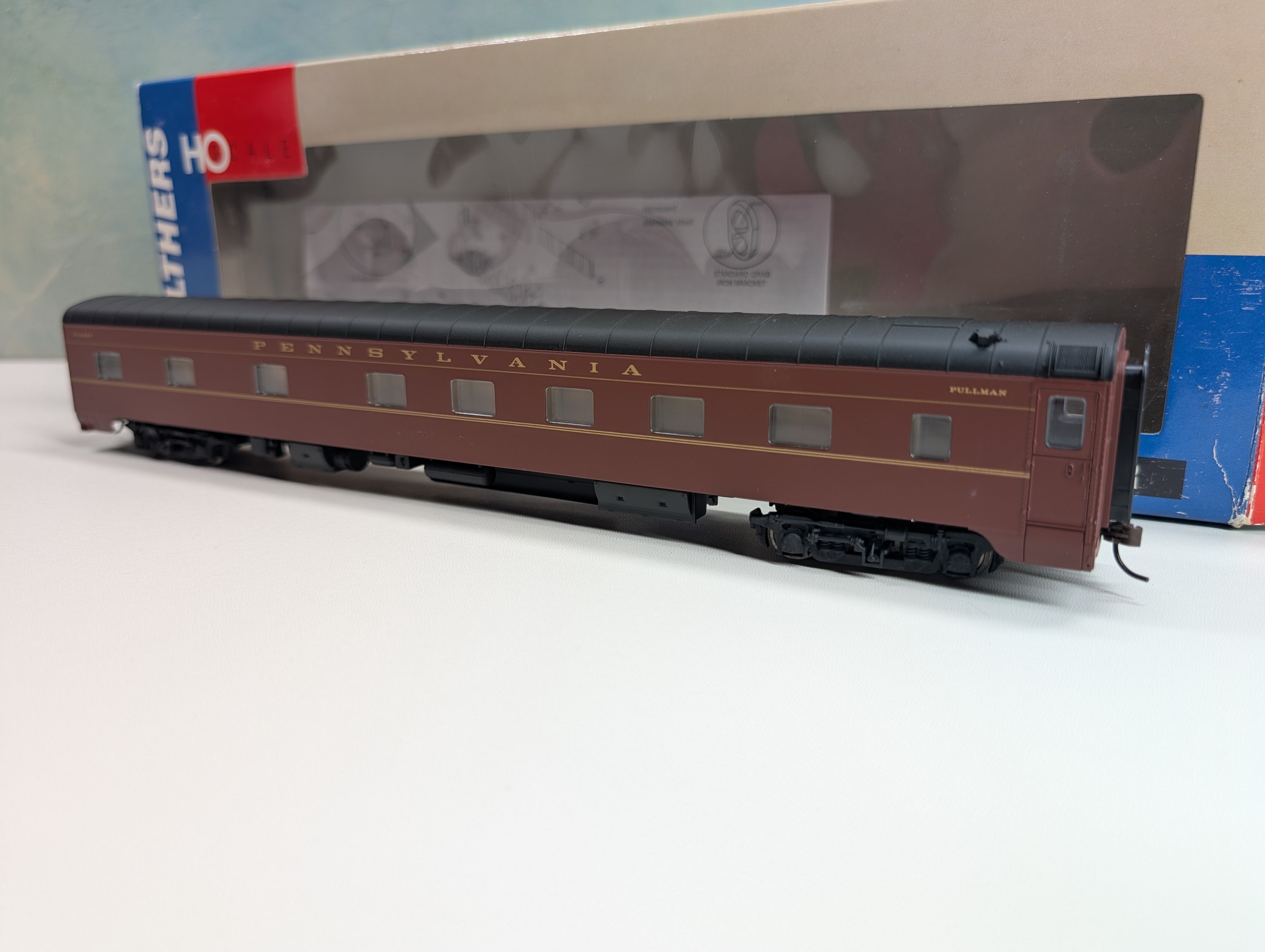 USED Walthers 932-6747 HO Scale Pullman-Standard 10-5 Sleeper Passenger Car Pennsylvania