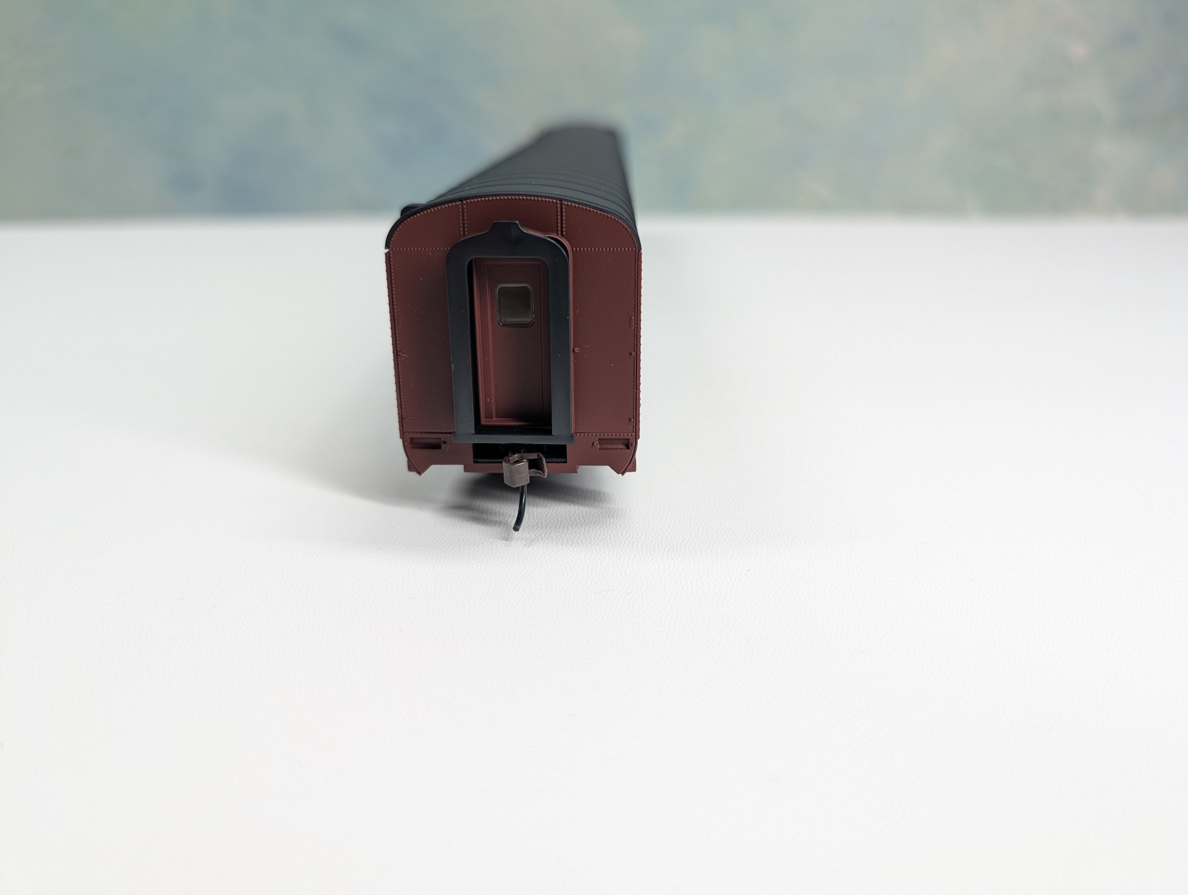 USED Walthers 932-6747 HO Scale Pullman-Standard 10-5 Sleeper Passenger Car Pennsylvania