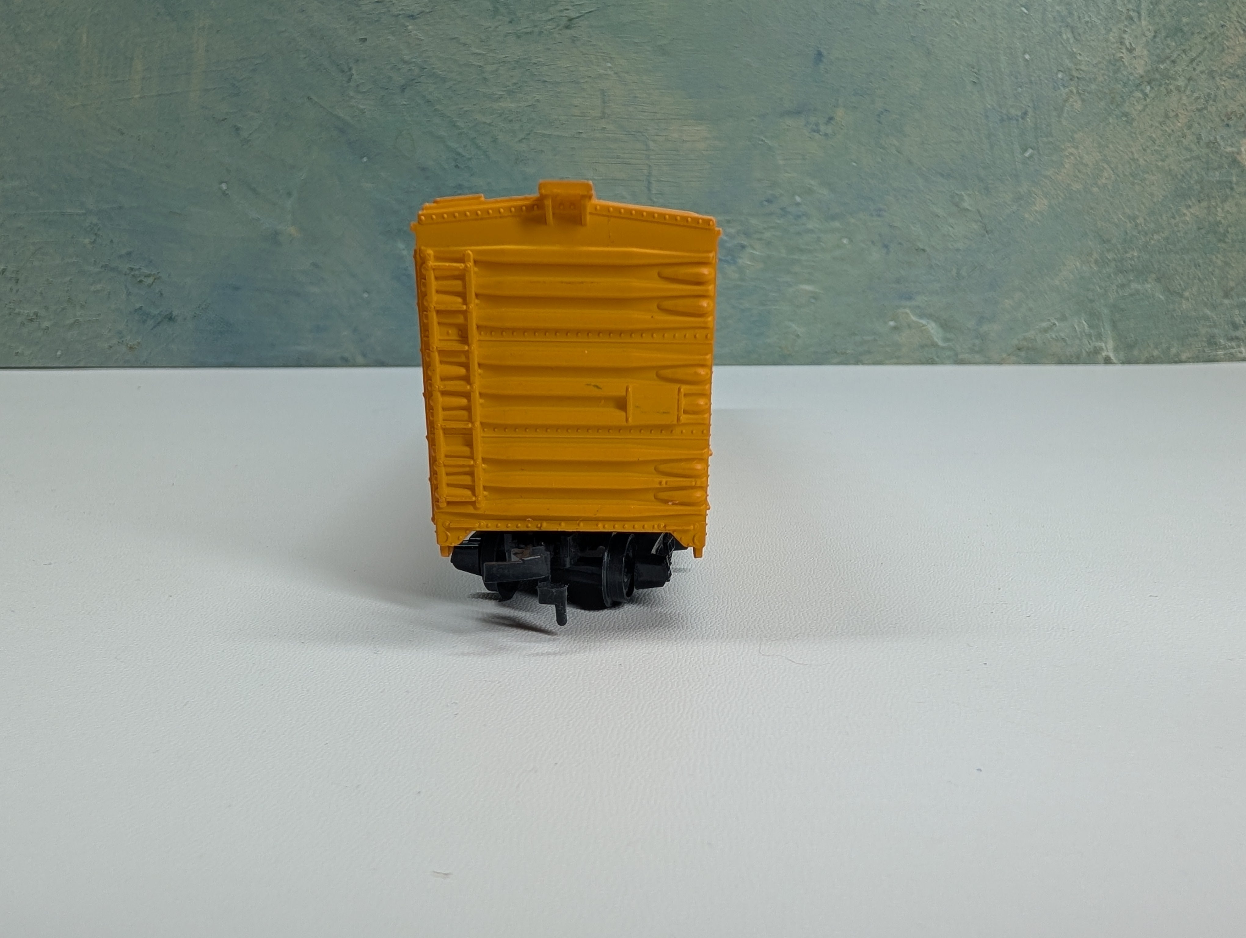 USED Tyco HO Scale 50' Box Car Railbox RBOX #10000