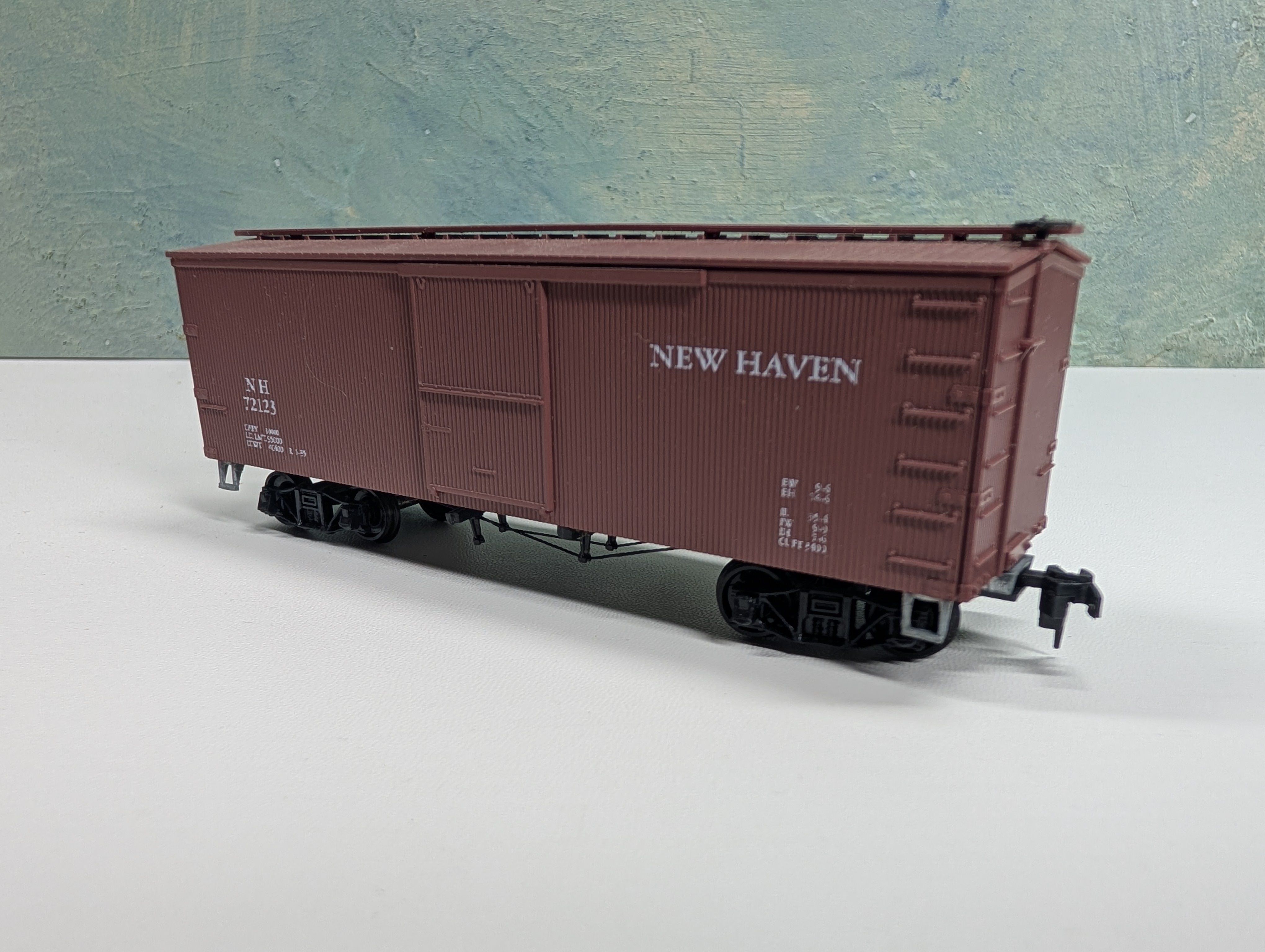 USED Roundhouse HO Scale 37' Wooden Reefer New Haven NH #72123