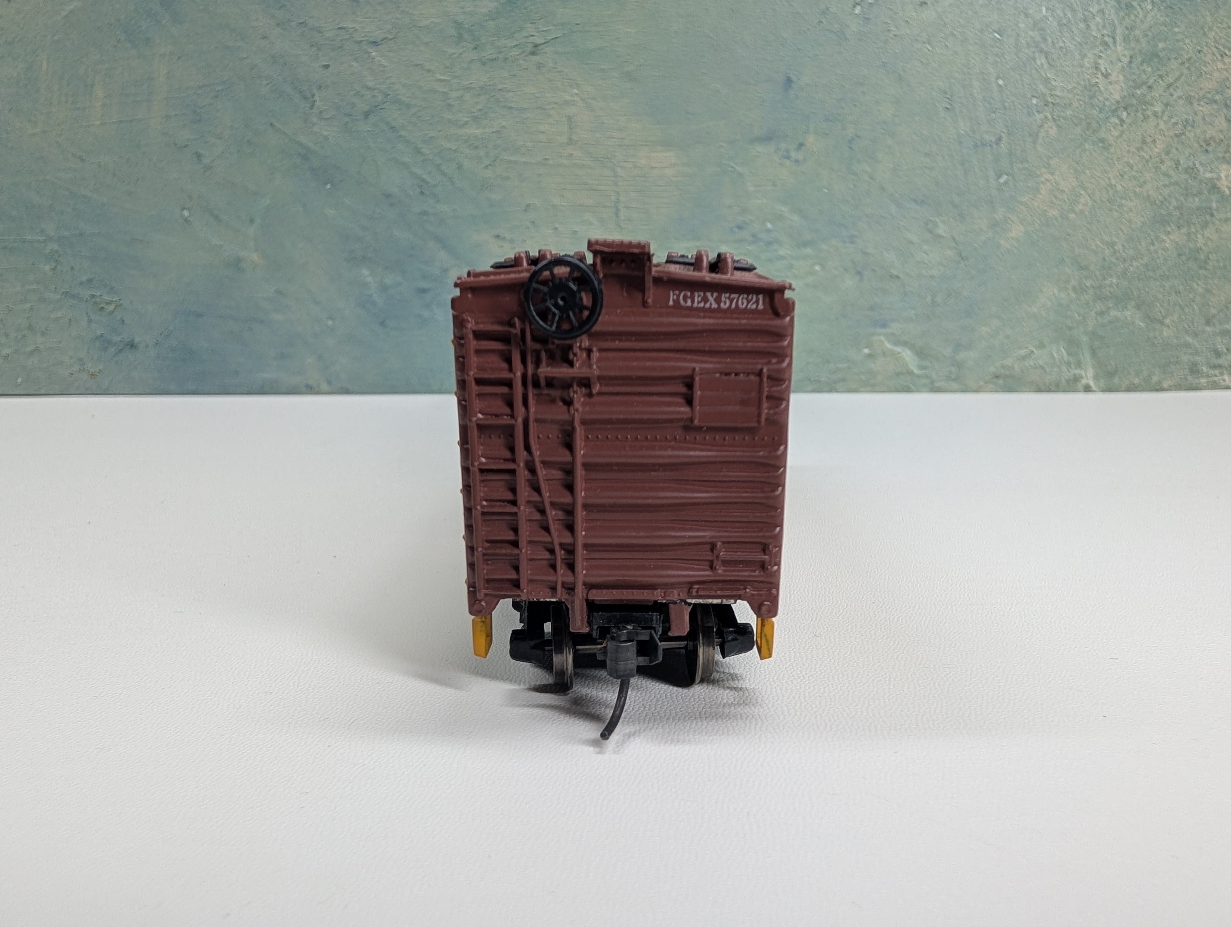 USED Athearn HO Scale 40' Reefer Fruit Growers Express FGEX #57621