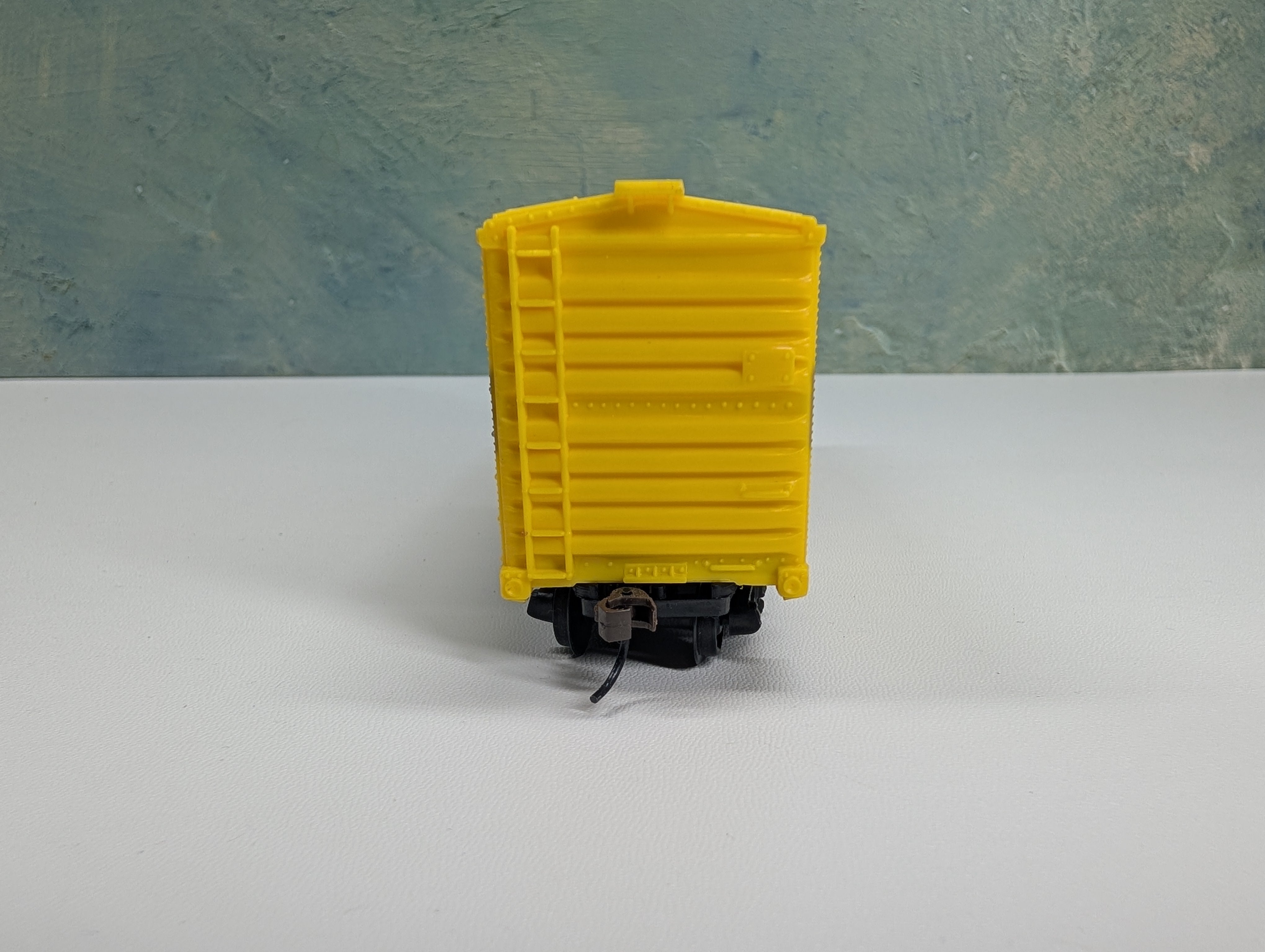 USED Model Power HO Scale 40' Box Car Timken #46007