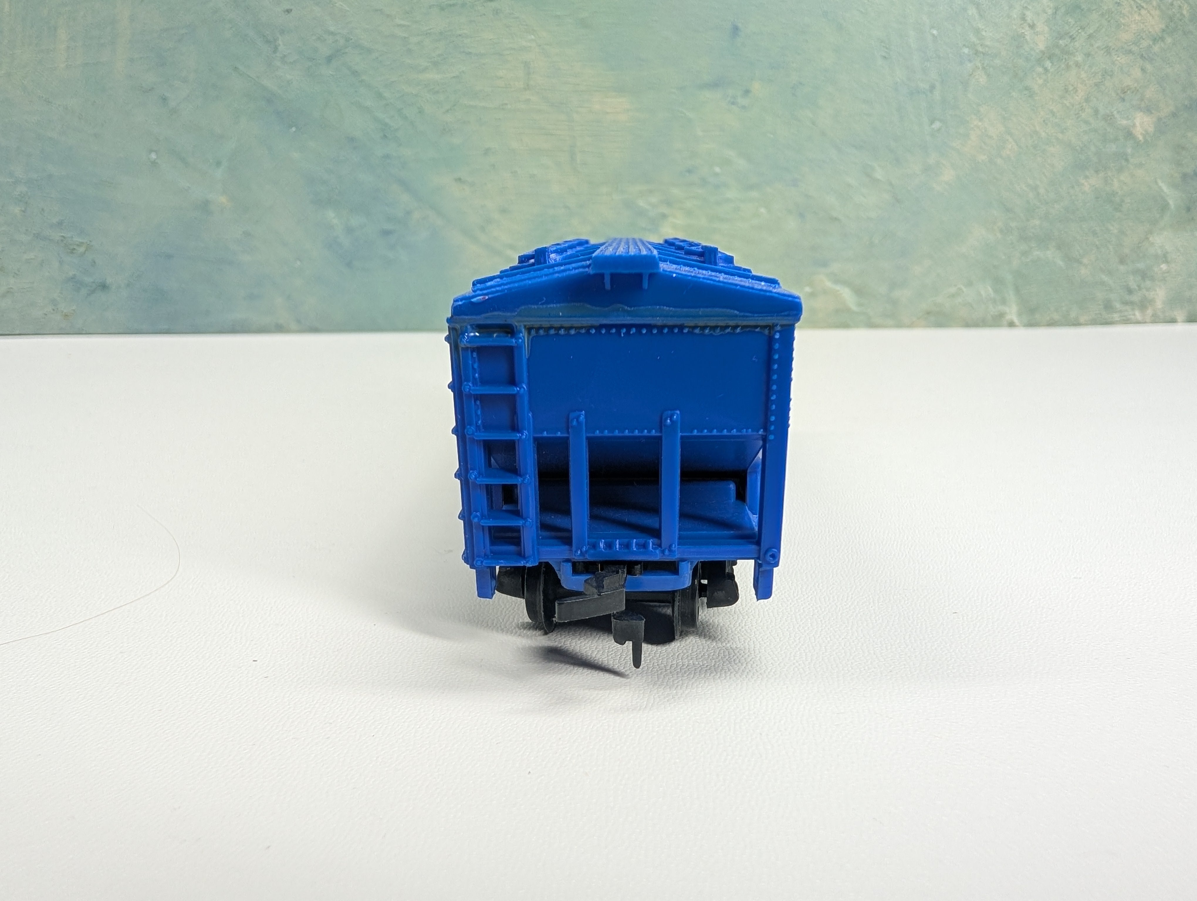 USED Marx HO Scale Covered Hopper, Rare Blue Lehigh Portland Cement LPCX #109