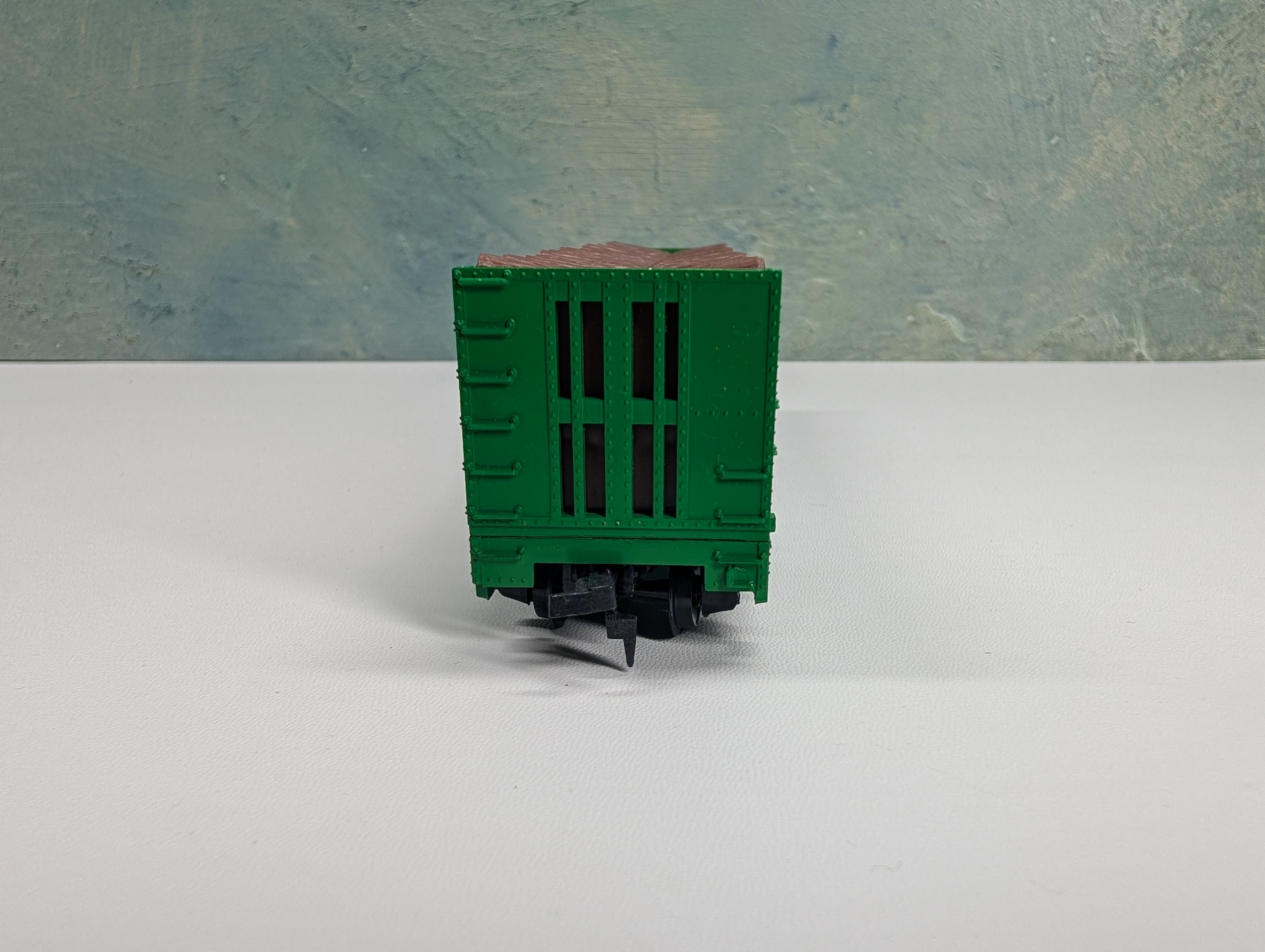 USED Tyco HO Scale Bulkhead Flat Car Great Northern