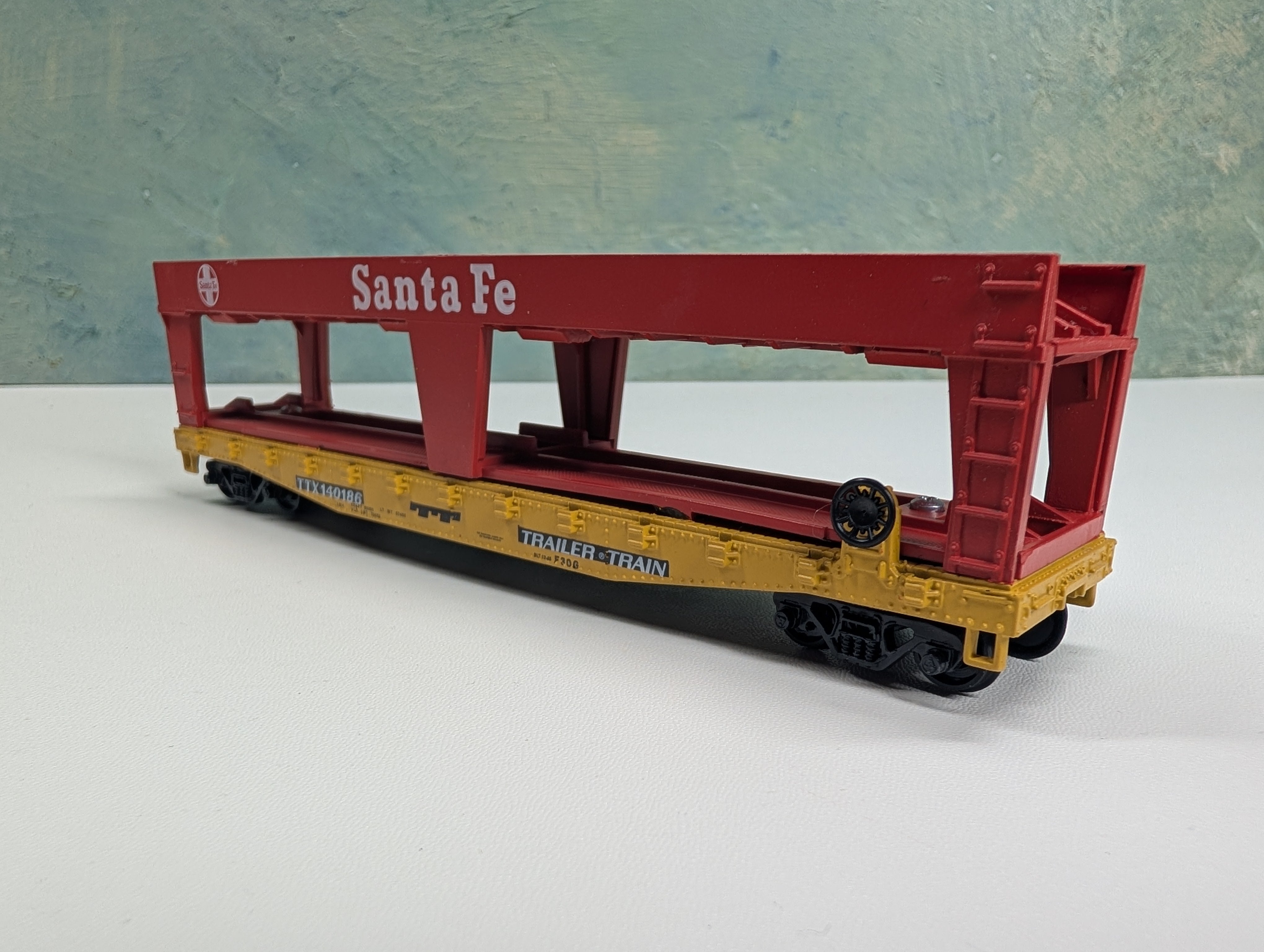 USED Athearn HO Scale Auto Carrier Santa Fe TTX #140186