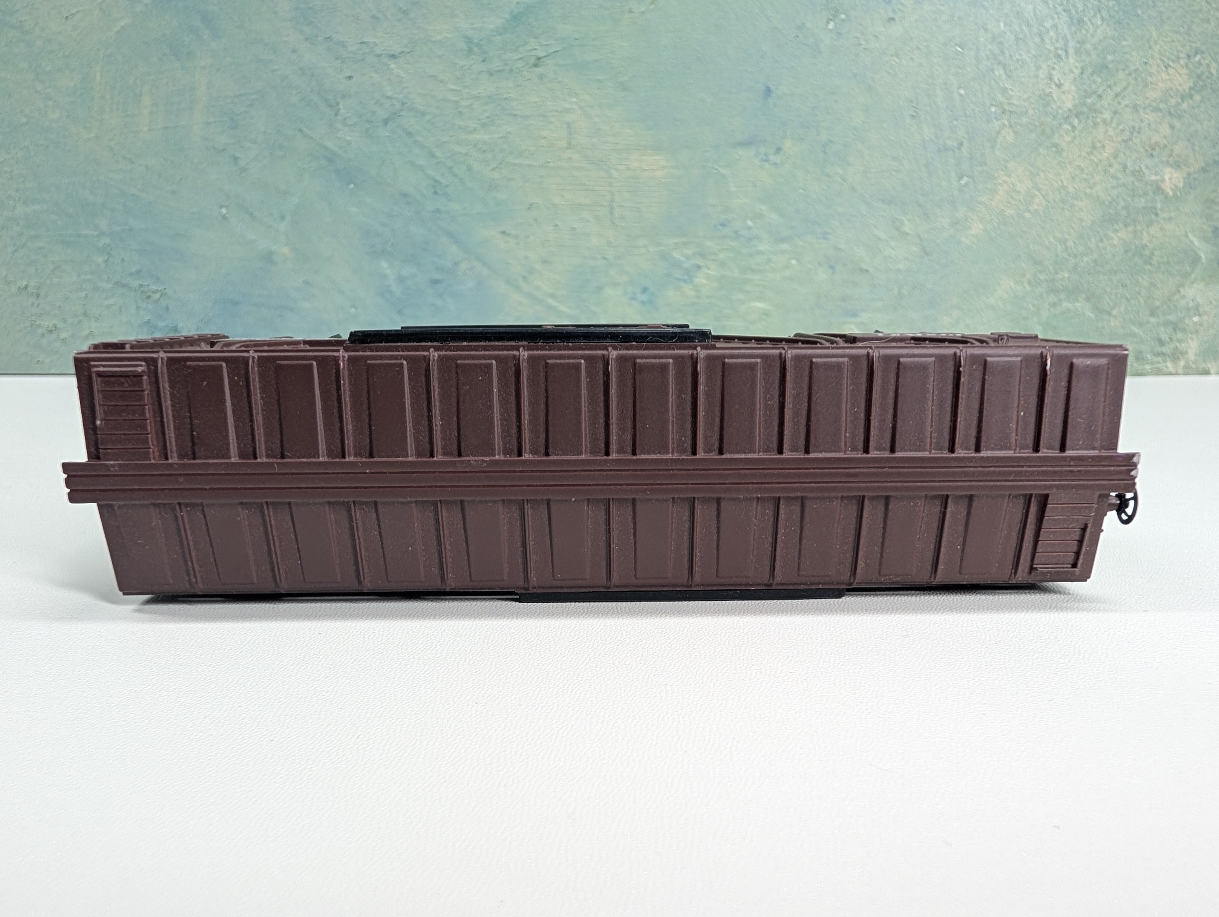 USED Tyco HO Scale 40' Stock Car MKT #47150