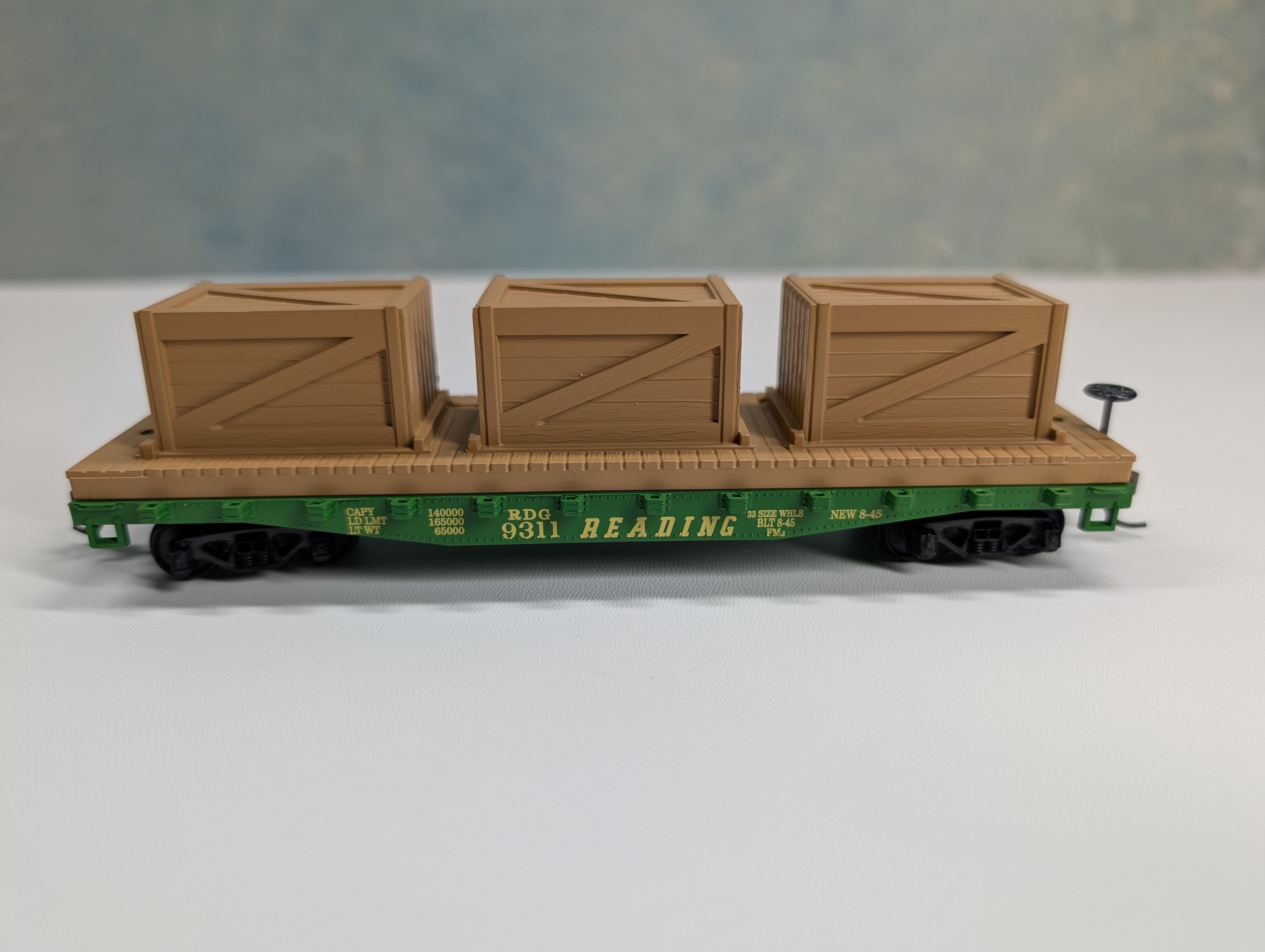 USED Mantua 727-021 HO Scale Flat Car w/ Crates Reading RDG #9311