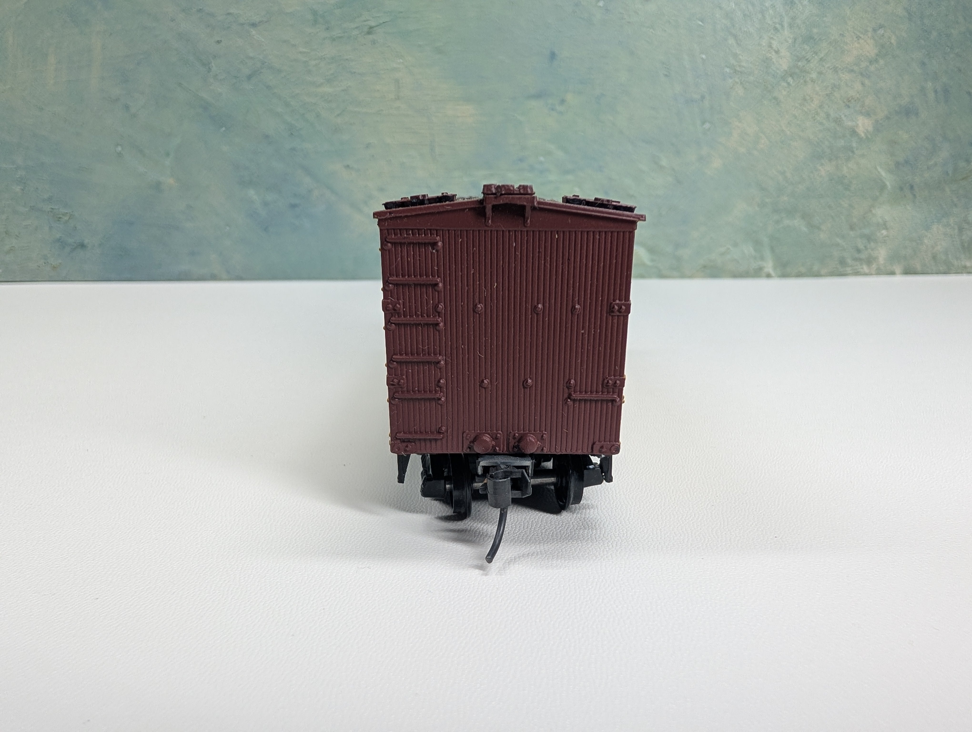 USED Roundhouse HO Scale 36' Billboard Reefer Morrell MRRX #2500