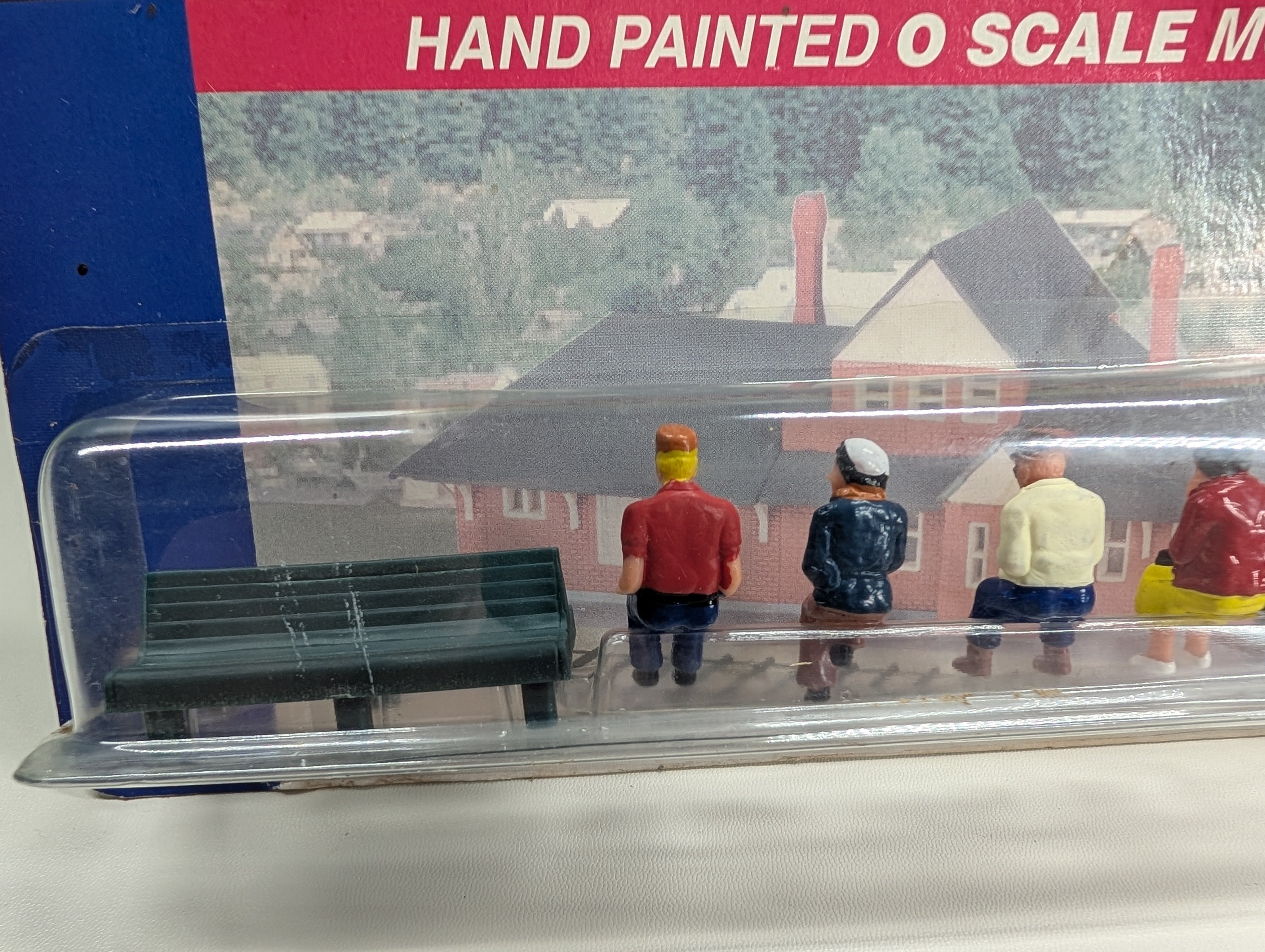USED Life-Like 1136 O People Sitting (7 pcs)