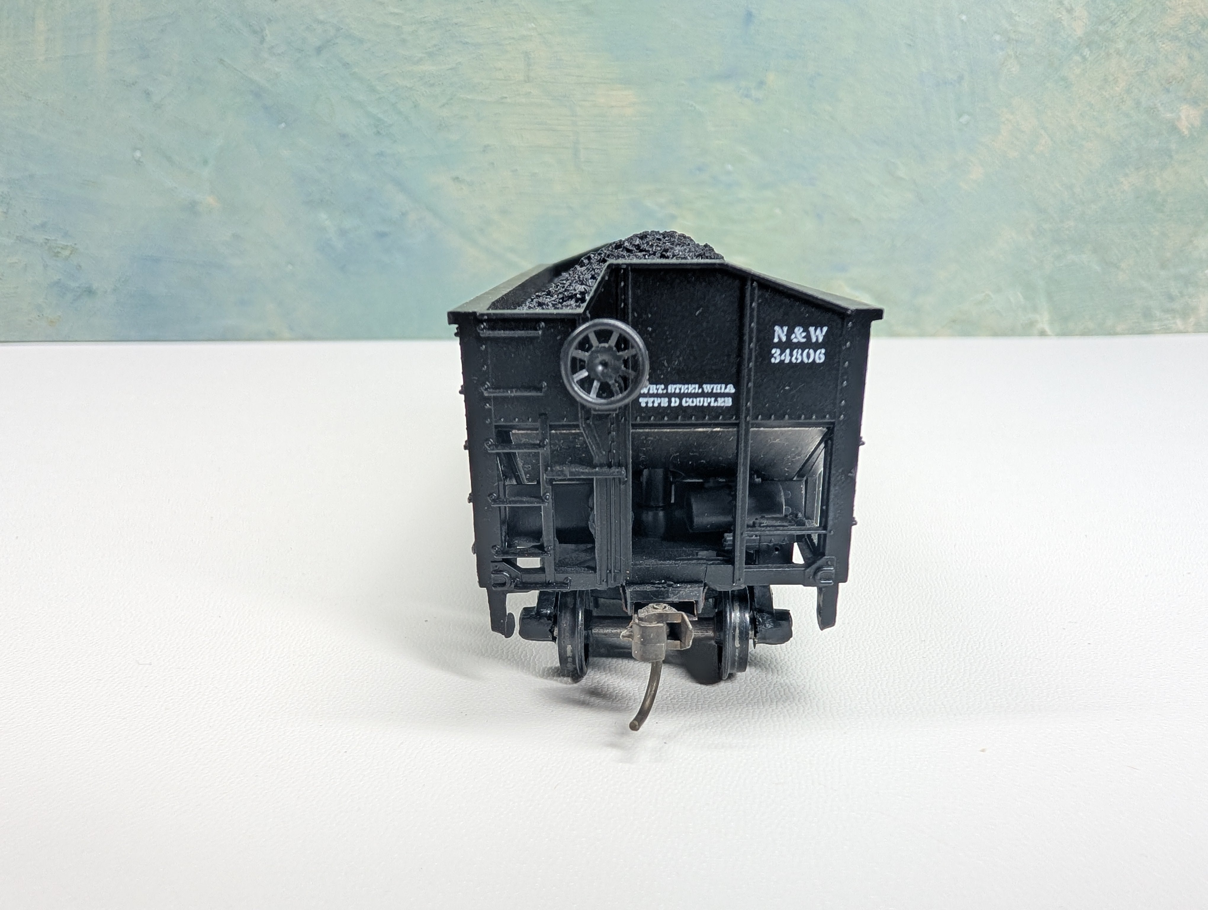 USED Athearn HO Scale 2 Bay Coal Hopper Norfolk & Western NW #34806