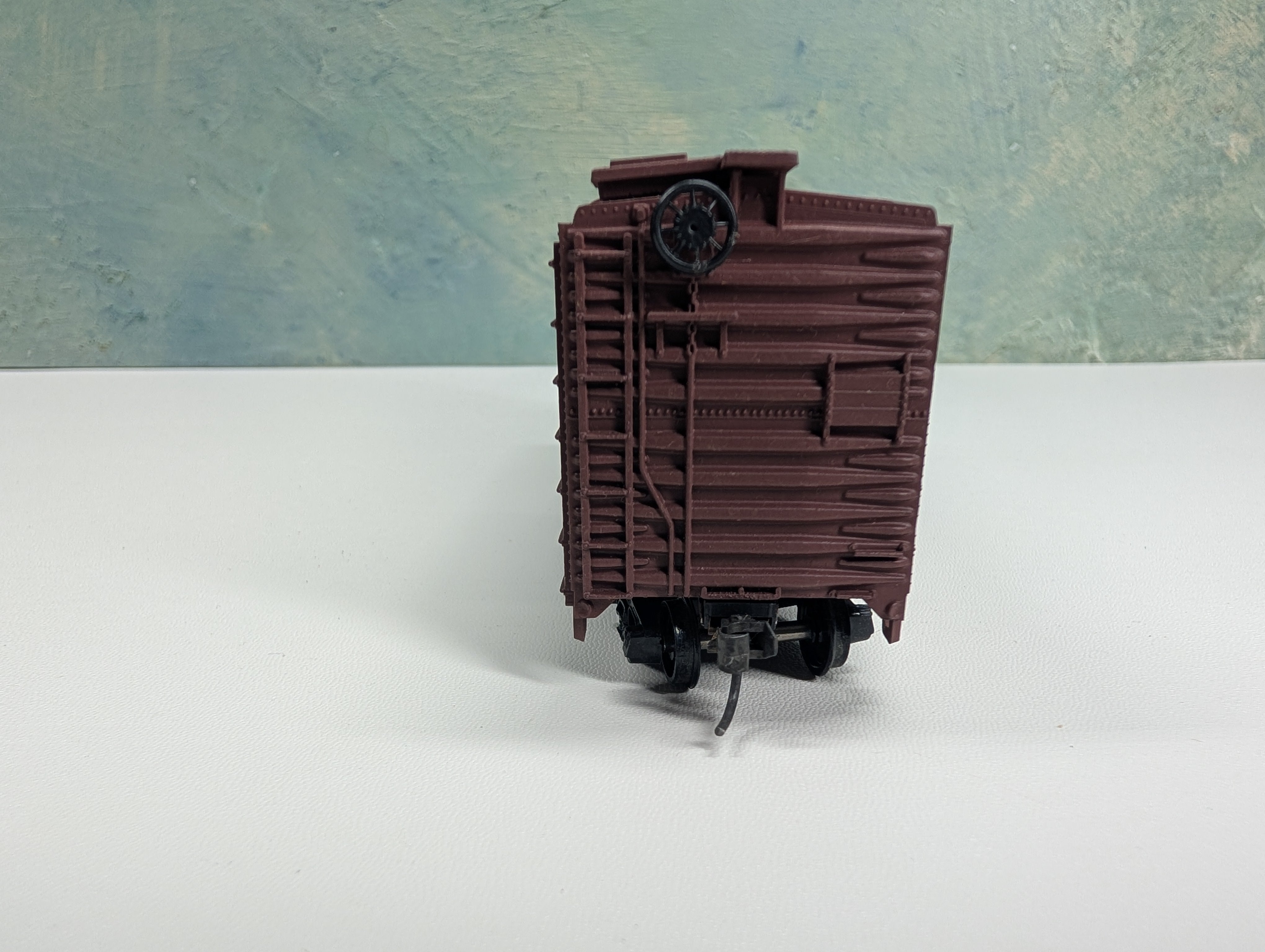 USED Athearn HO Scale 40' Box Car New Haven NH #30564