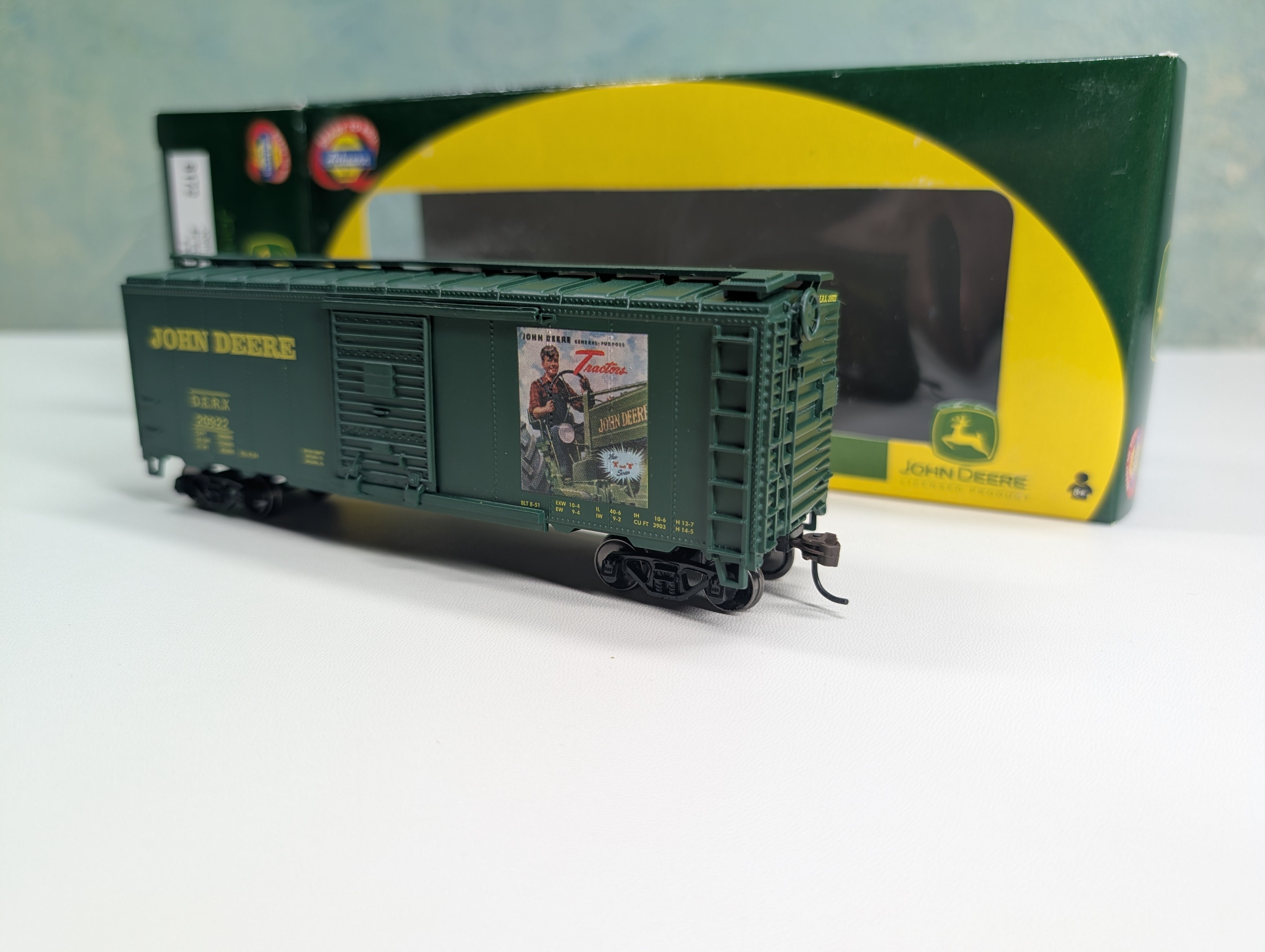 USED Athearn 8172 HO Scale John Deere 40' Box Car DERX #20922