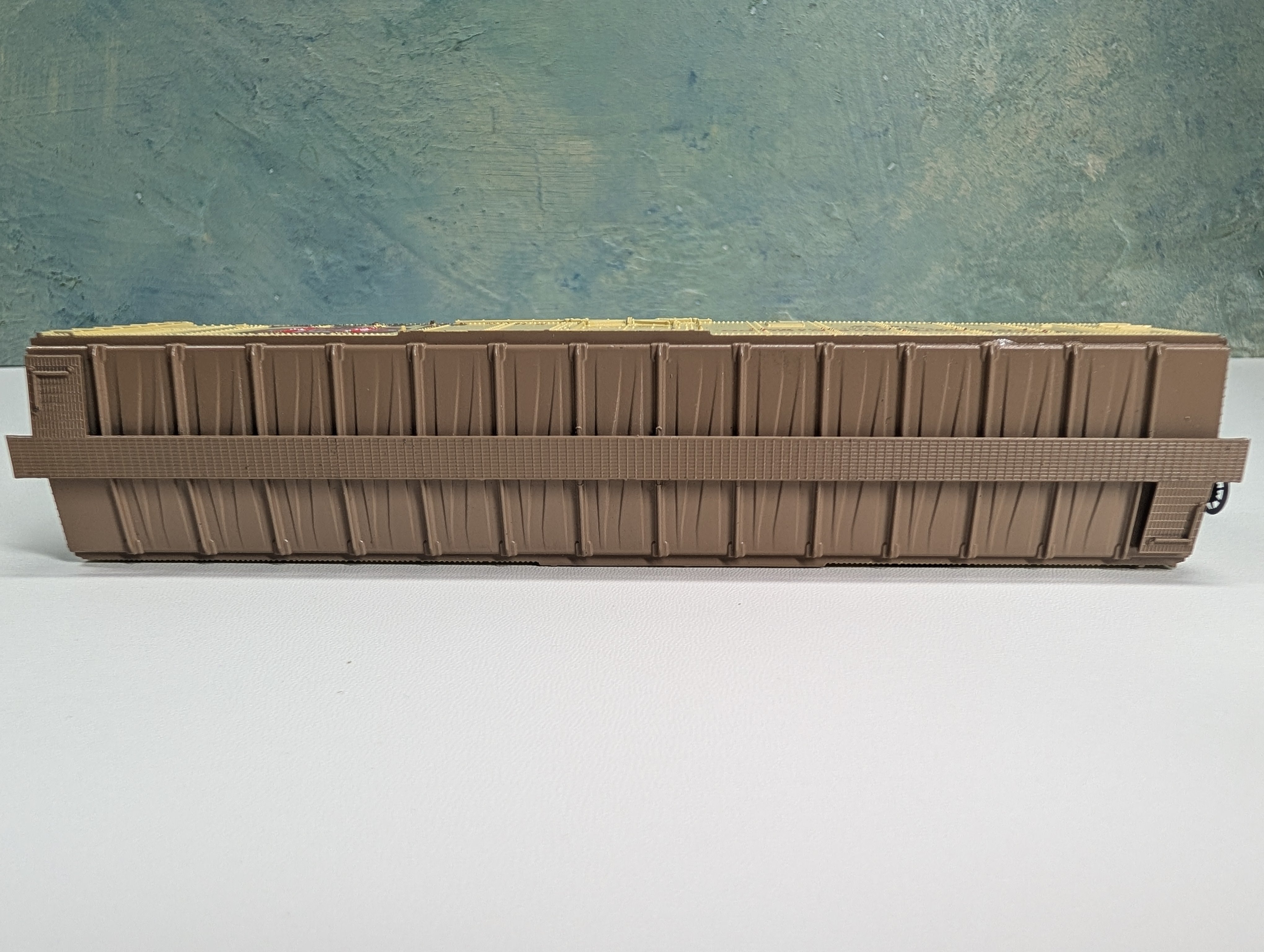 USED Athearn HO Scale 50' Beer Car Old Chicago Lager NADX #15122