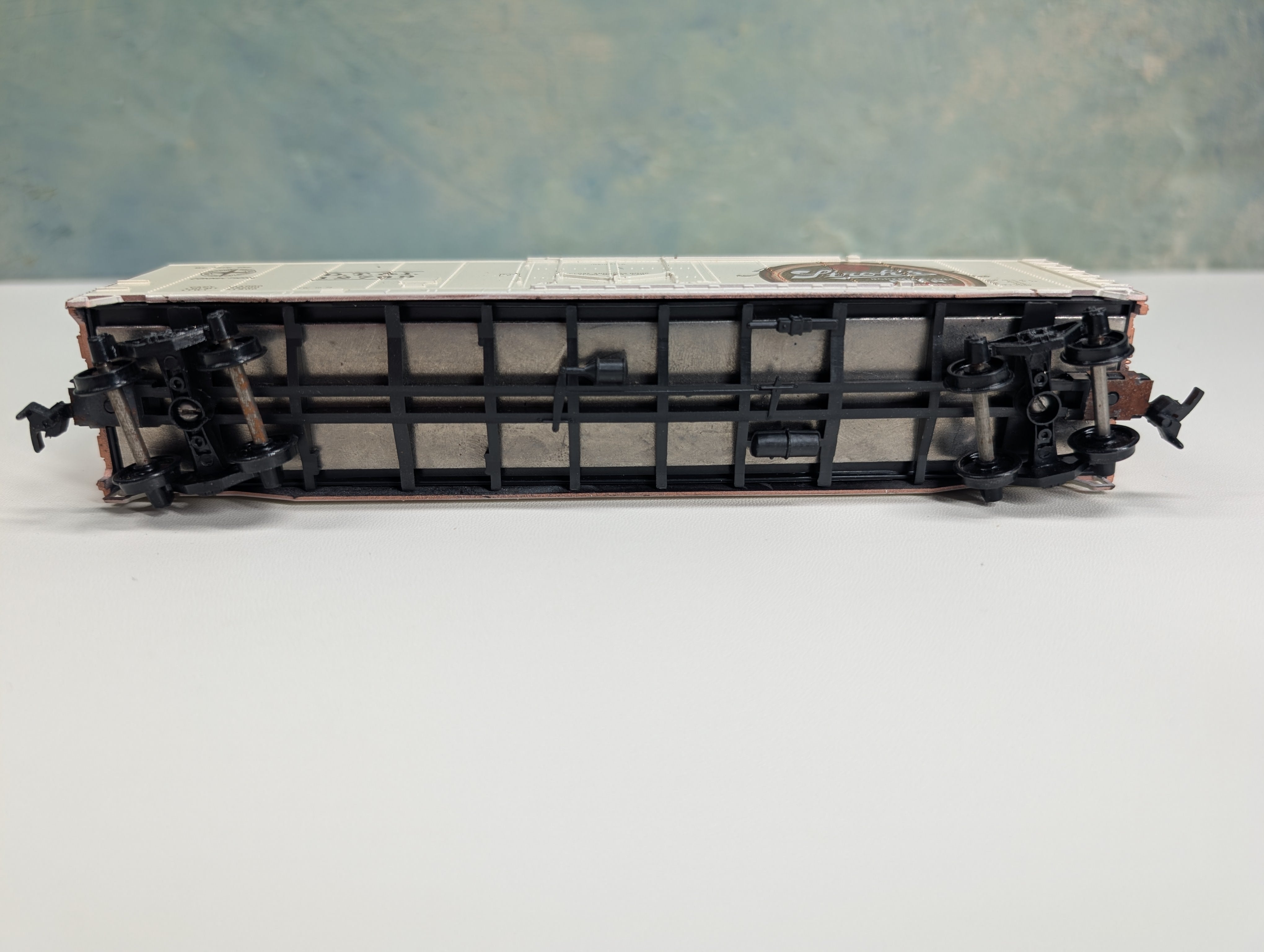 USED Athearn HO Scale 50' Billboard Beer Car Stroh's Beer DT&I #12769