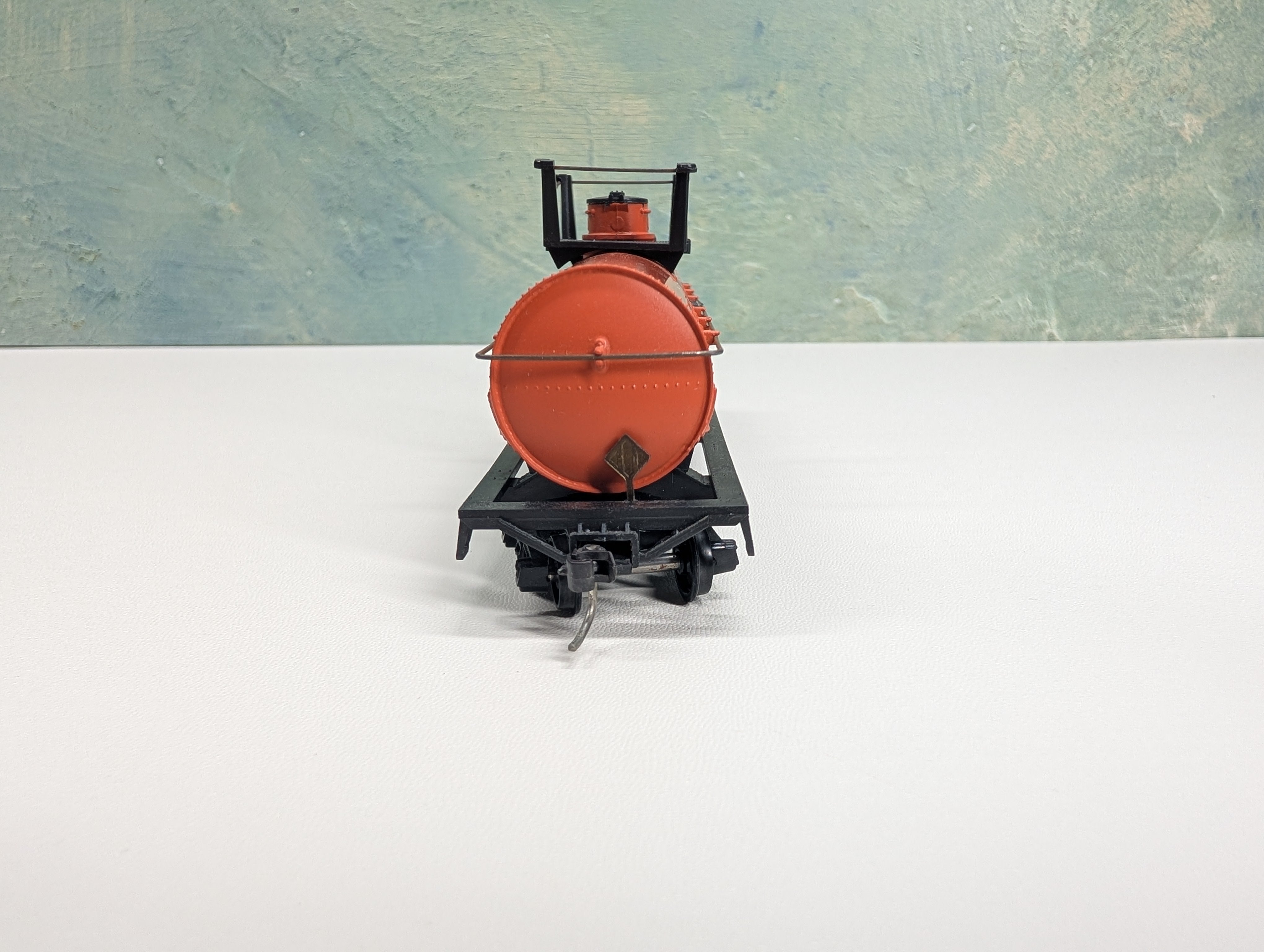 USED Athearn HO Scale Chemical Tank Car Gulf GATX #2605