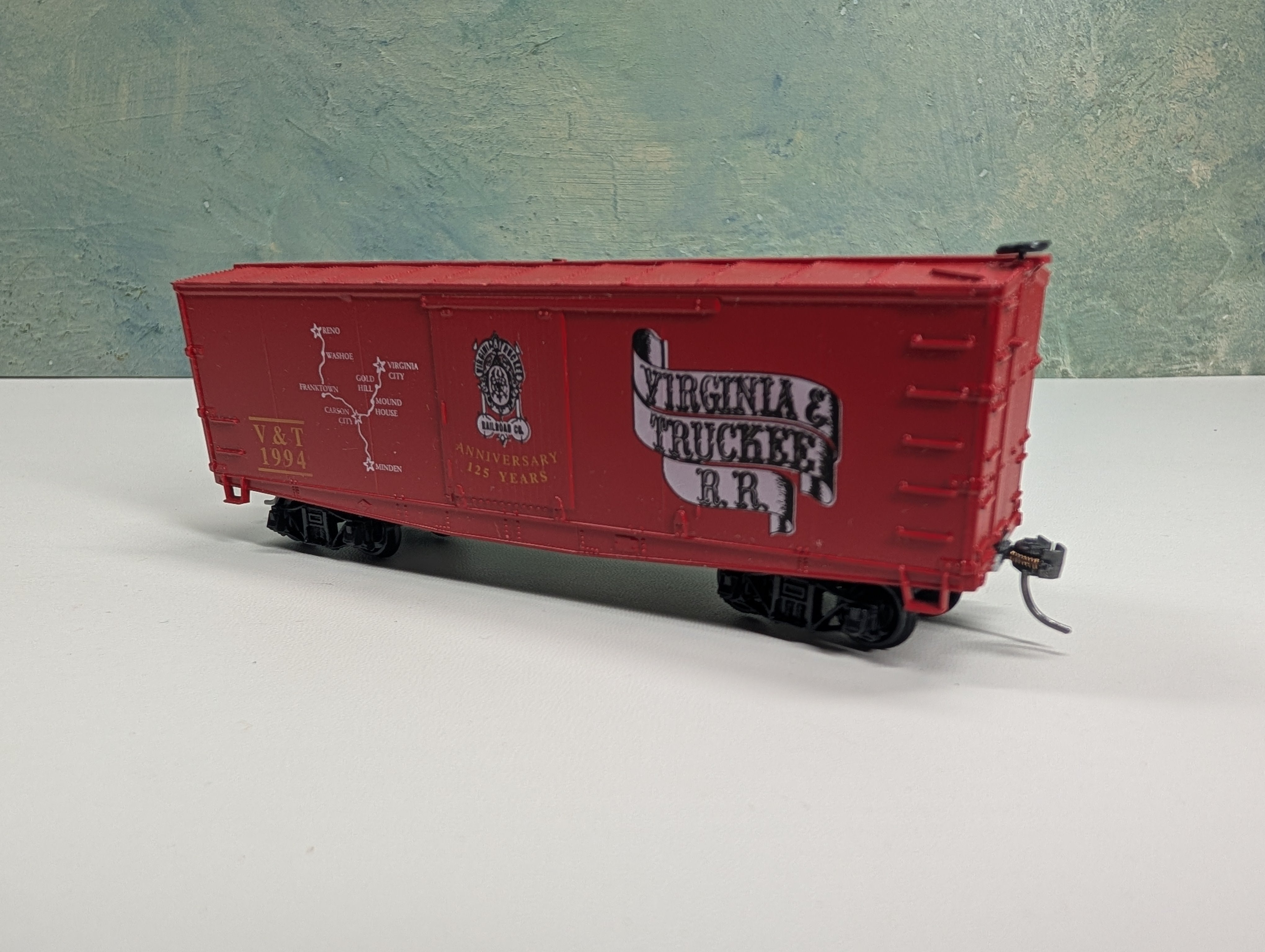 USED Roundhouse HO Scale Old Time Box Car Virginia & Truckee V&T #1994 Anniversary