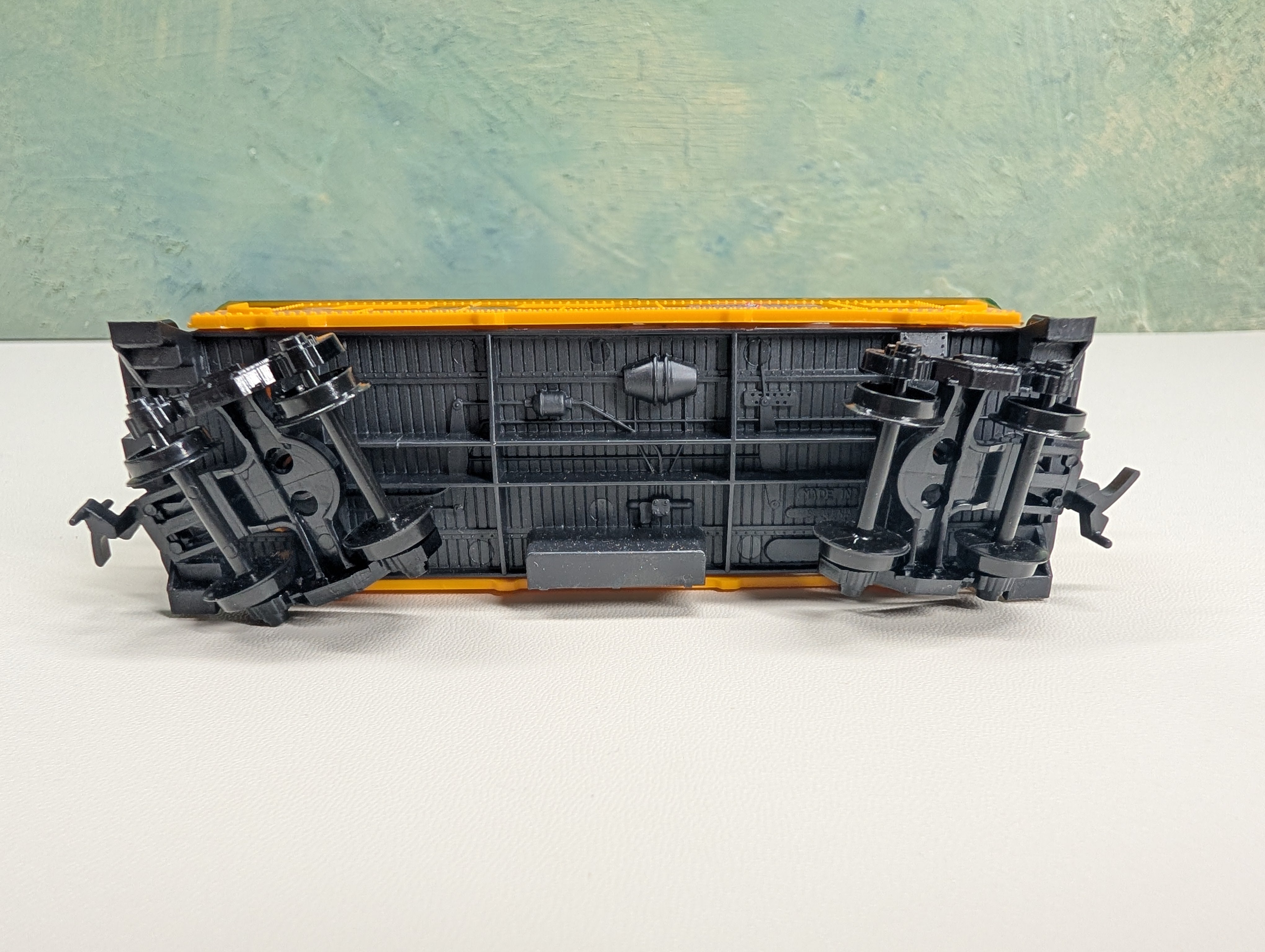 USED IHC HO Scale Caboose Chicago & North Western CNW #11052