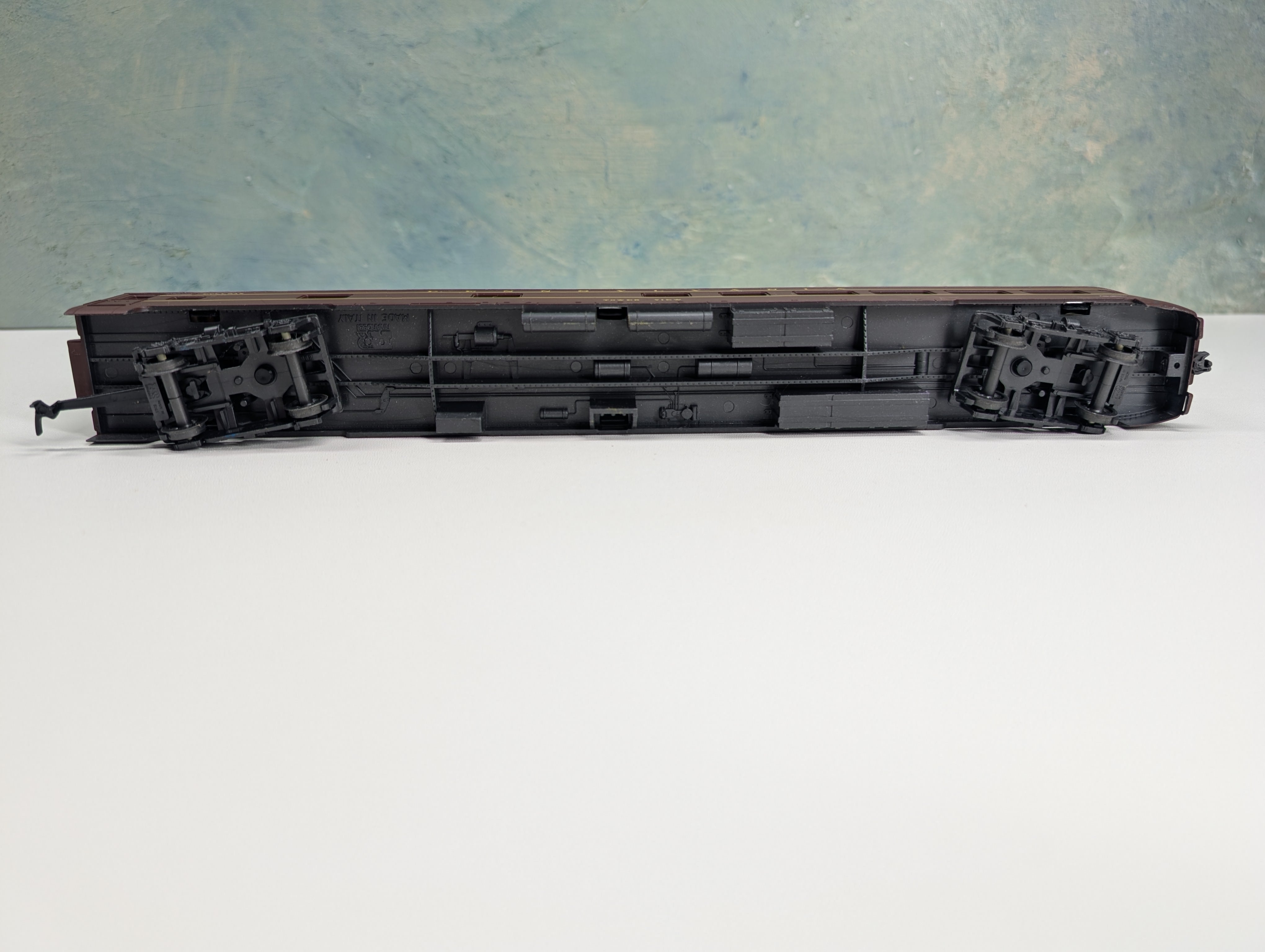 USED Rivarossi HO Scale OBS Passenger Car Pennsylvania Tower View