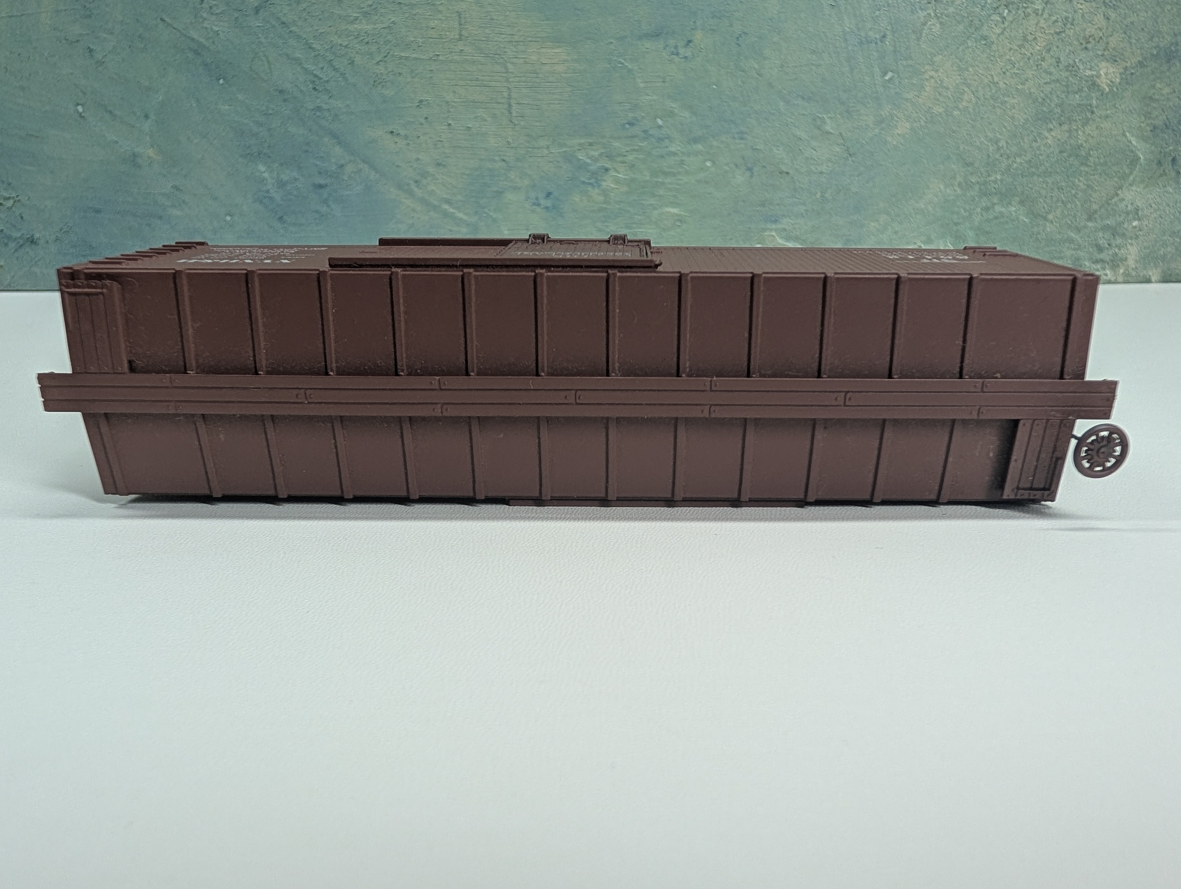 USED TRAIN MINIATURE HO Scale Wood Box Car NYNH&H NH #86442 Metal Wheels