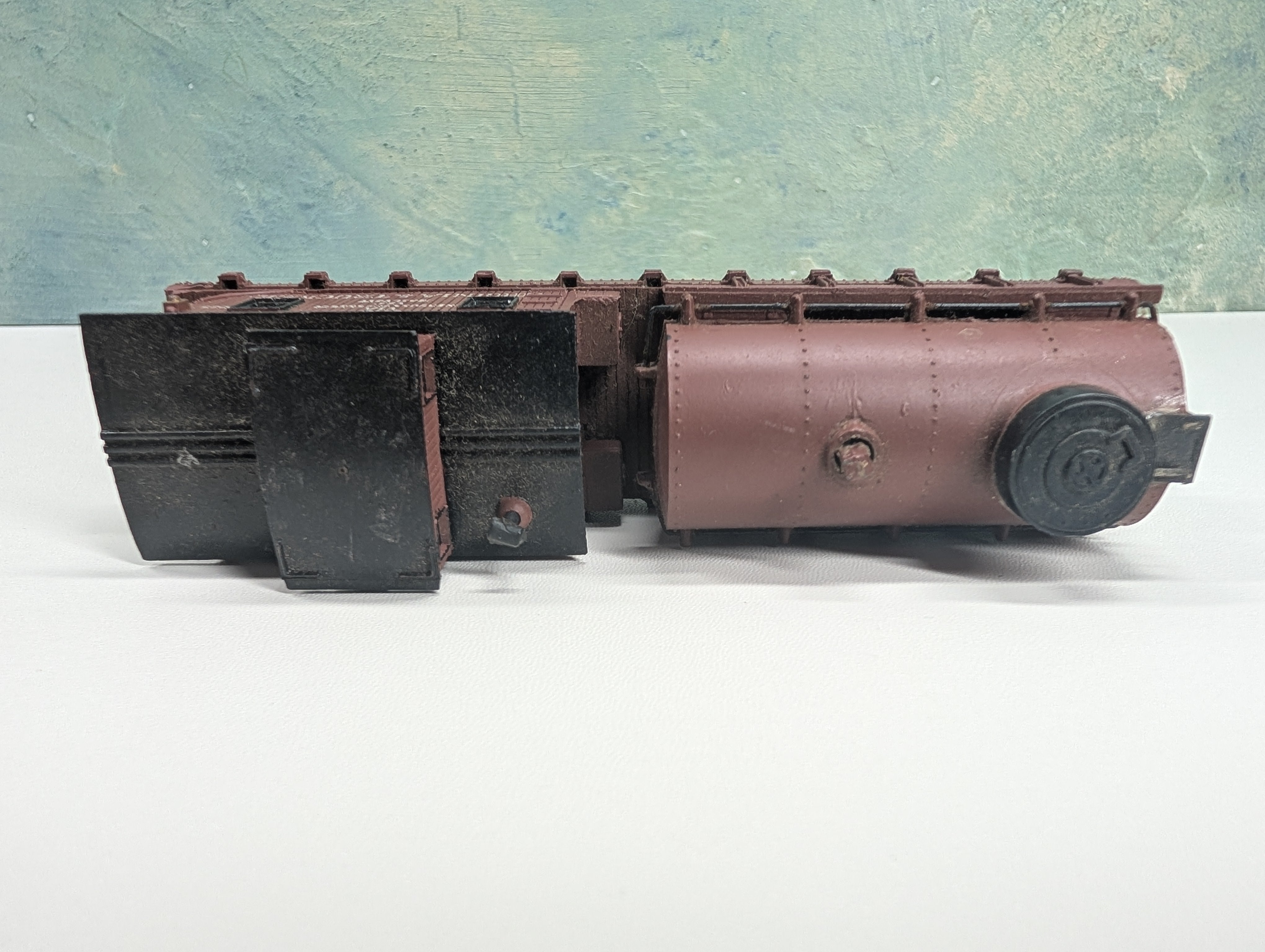 USED HO Scale Track Cleaning Tank Car Virginia and Truckee V&T #5232