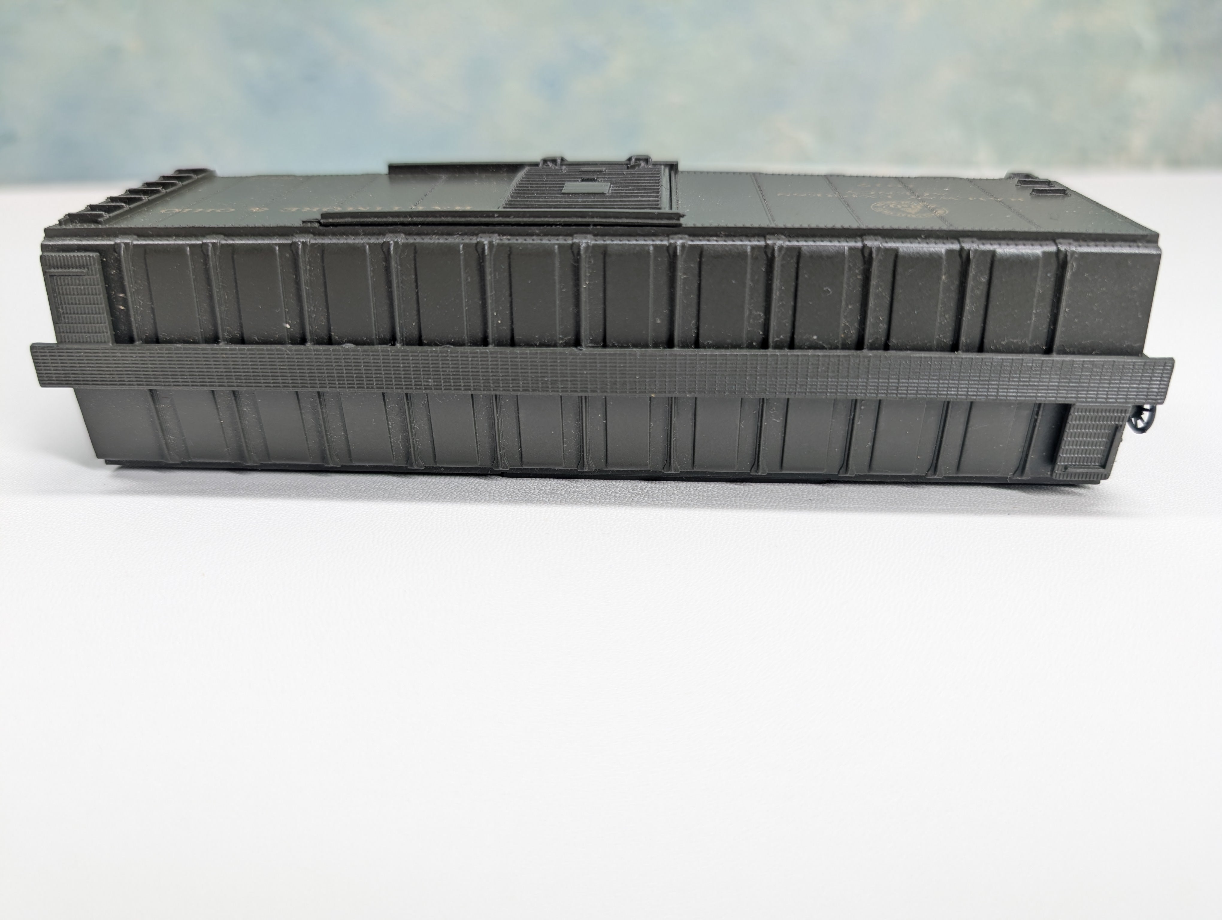 USED Athearn HO Scale 40' Box Car Baltimore and Ohio #1917 Metal Wheels