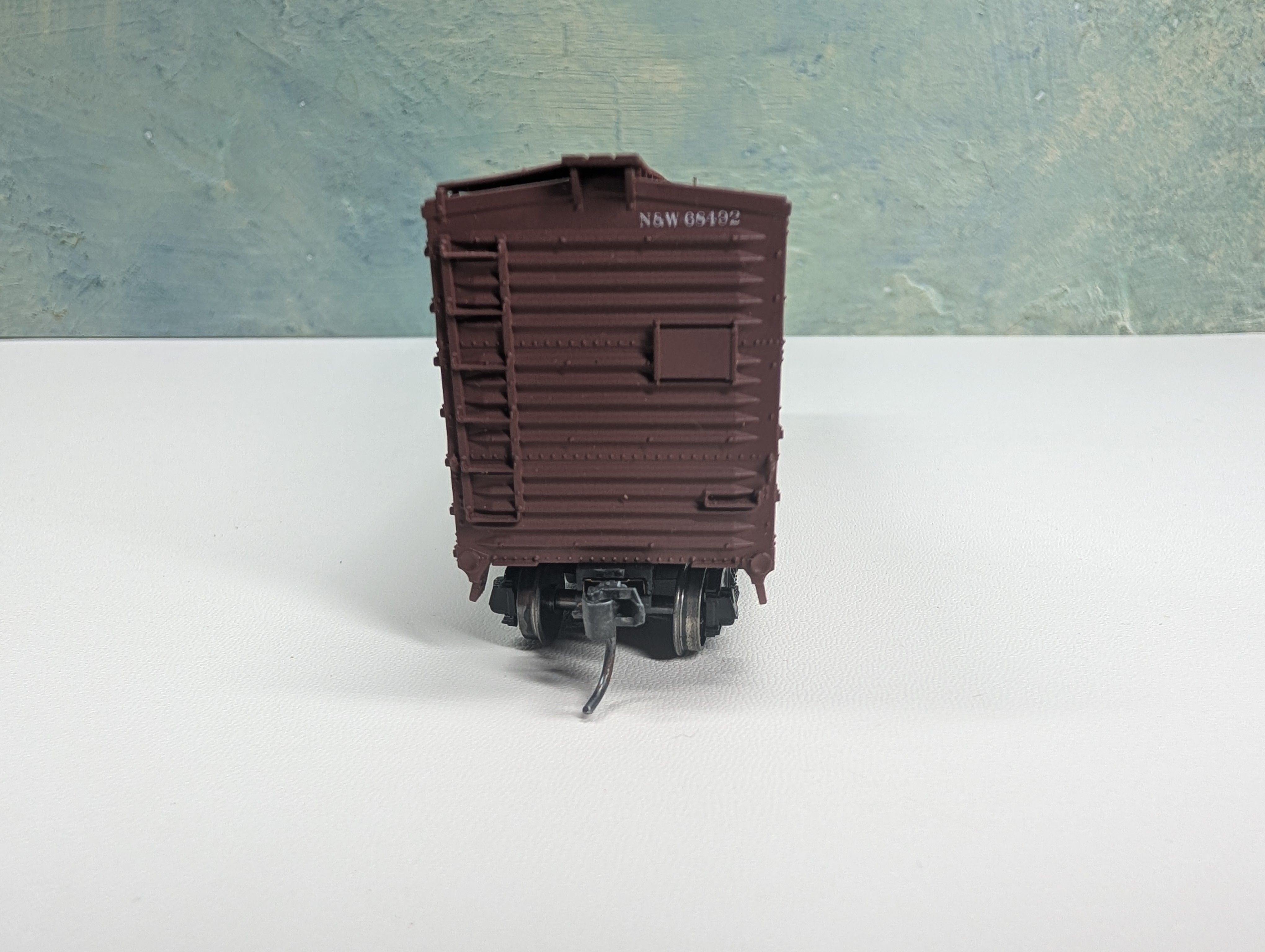 USED Accurail HO Scale 40' Box Car Norfolk & Western NW #68492 Metal Wheels