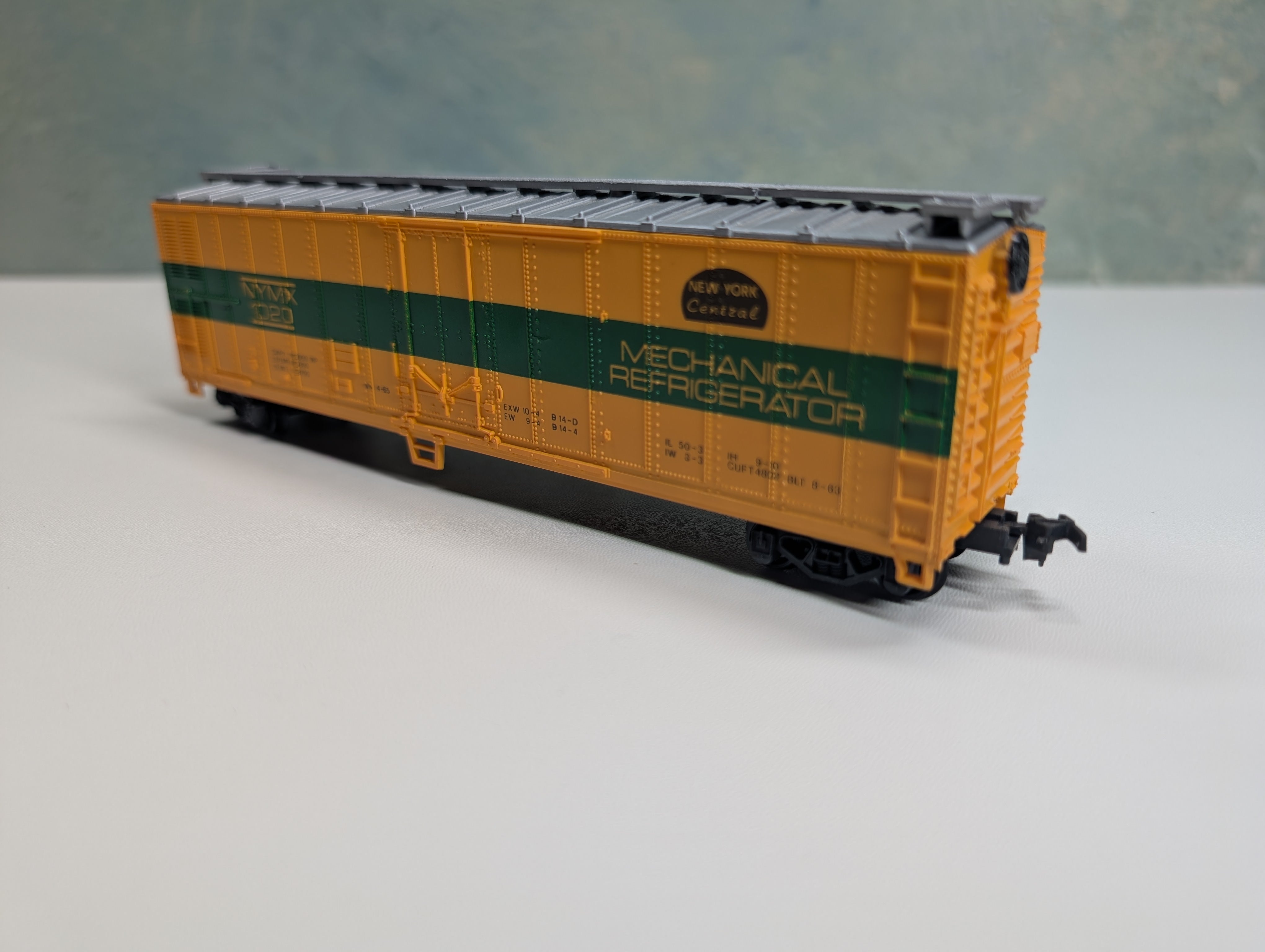 USED HO Scale 50' Box Car New York Central NYMX #1020