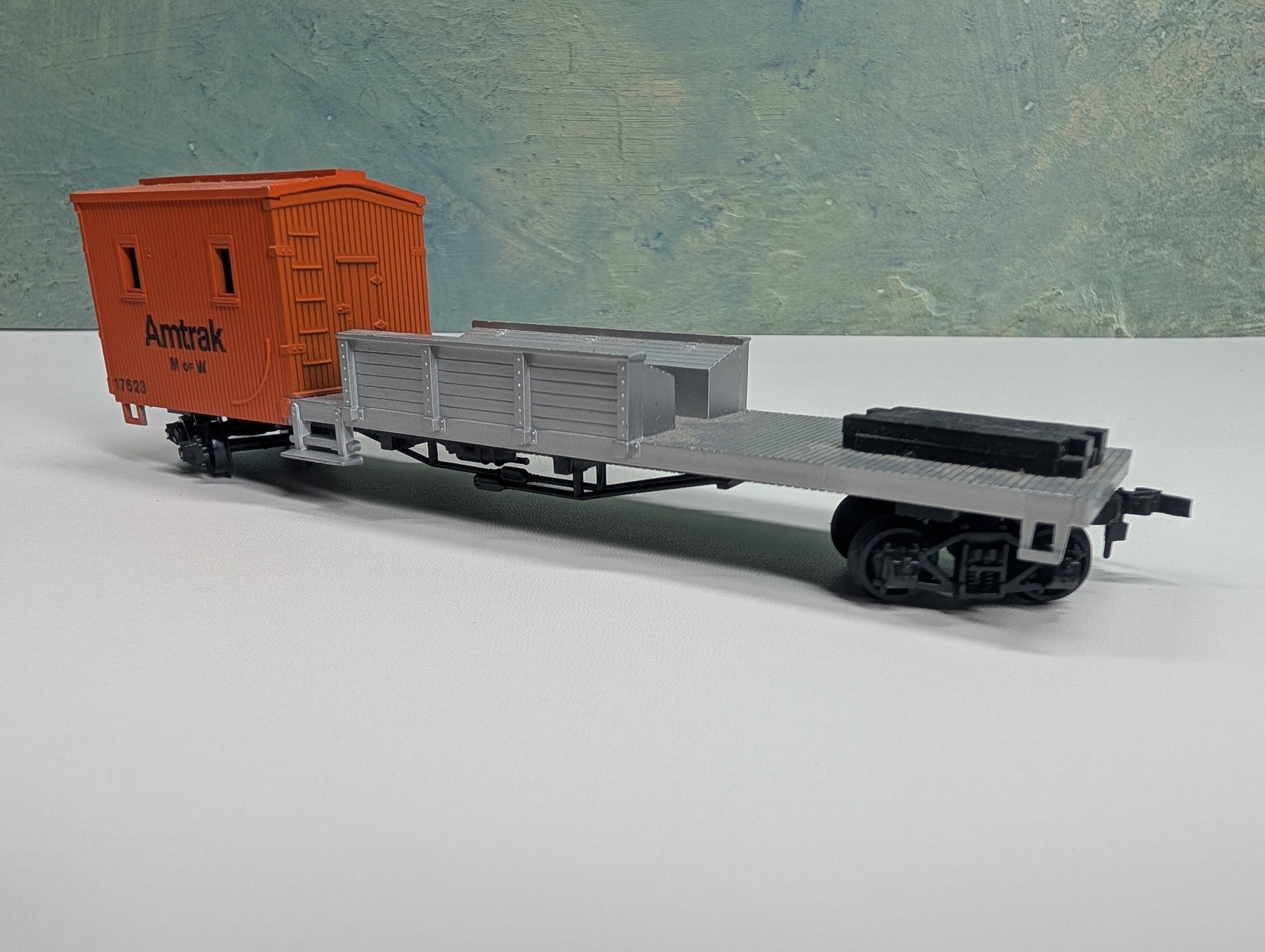 USED Bachmann HO Scale M of W Boom Tender Amtrak #17623