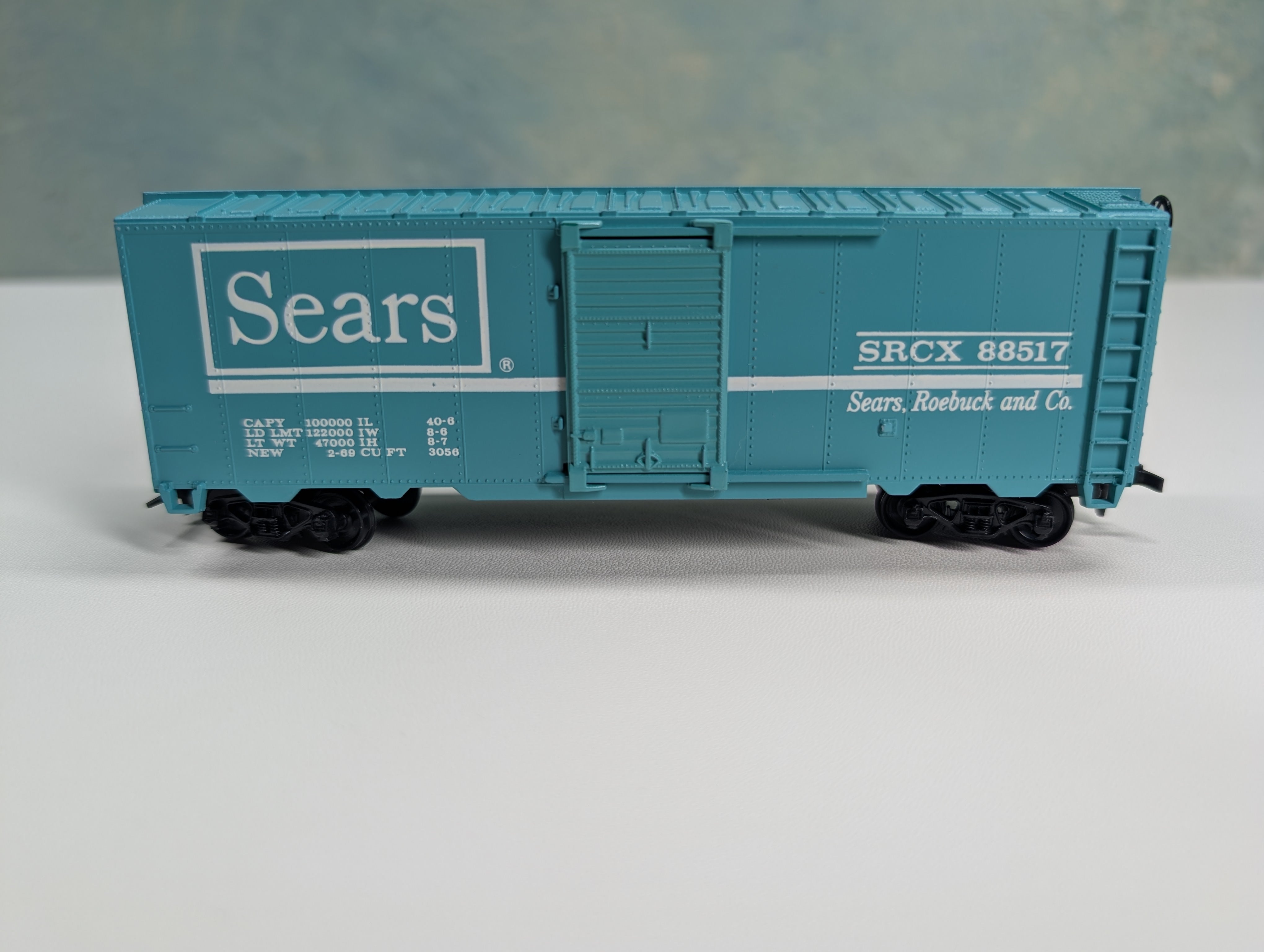 USED Lionel HO Scale 40' Box Car w/ Box Sears SRCX #88517