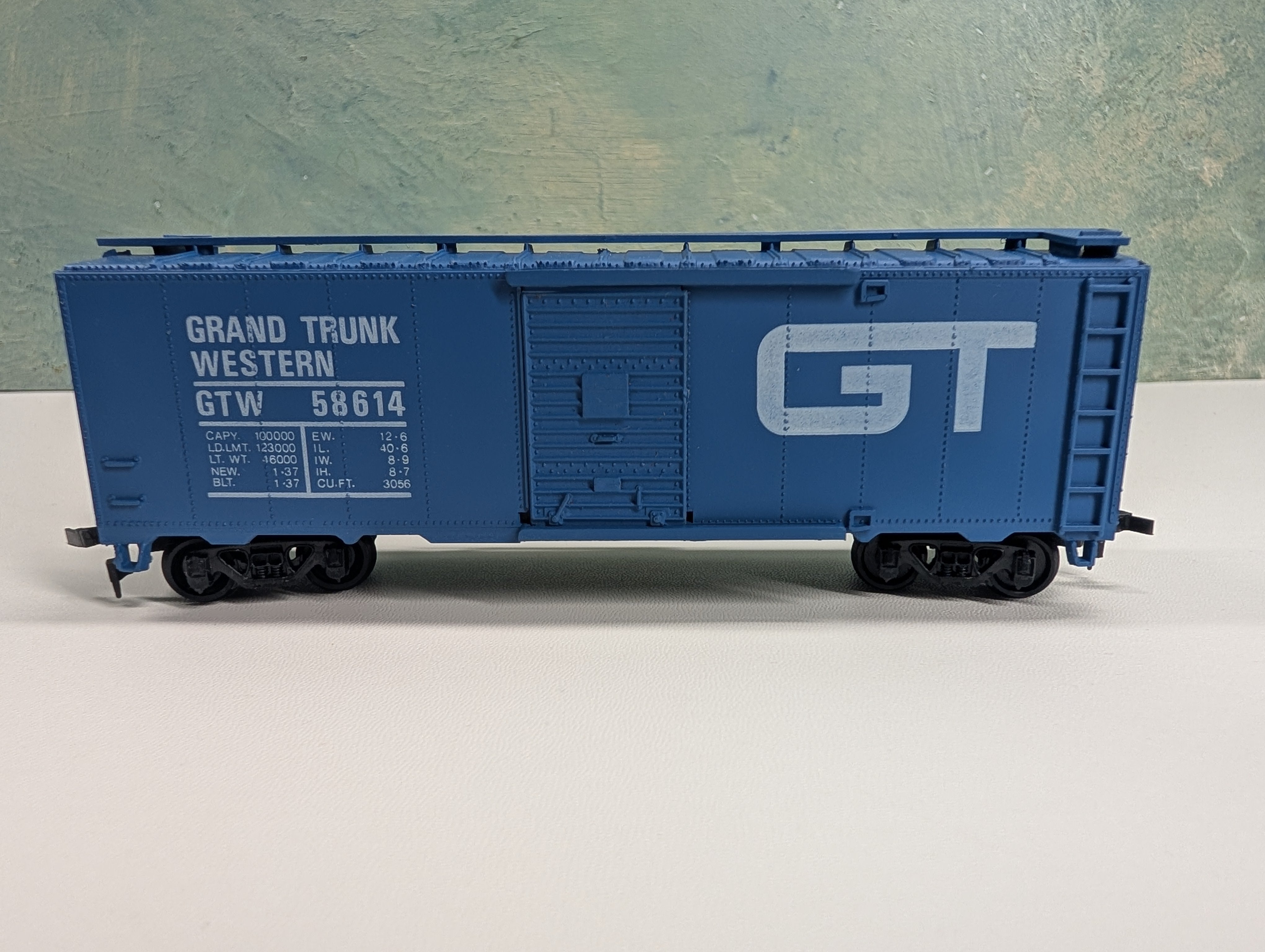 USED Lionel HO Scale 40' Steel Box Car Grand Trunk Western GTW #58614