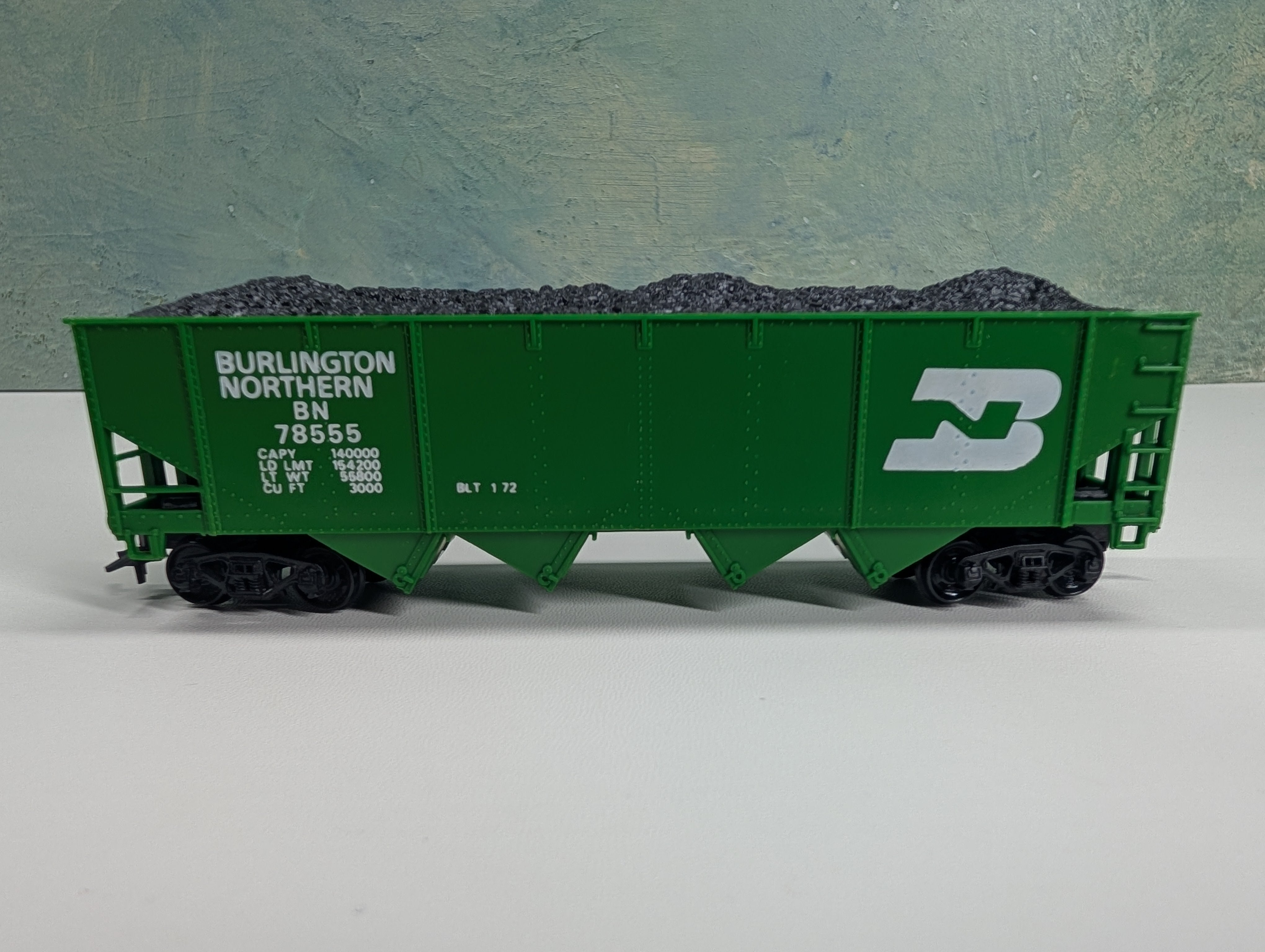 USED Lionel HO Scale 4 Bay Hopper Burlington Northern BN #78555