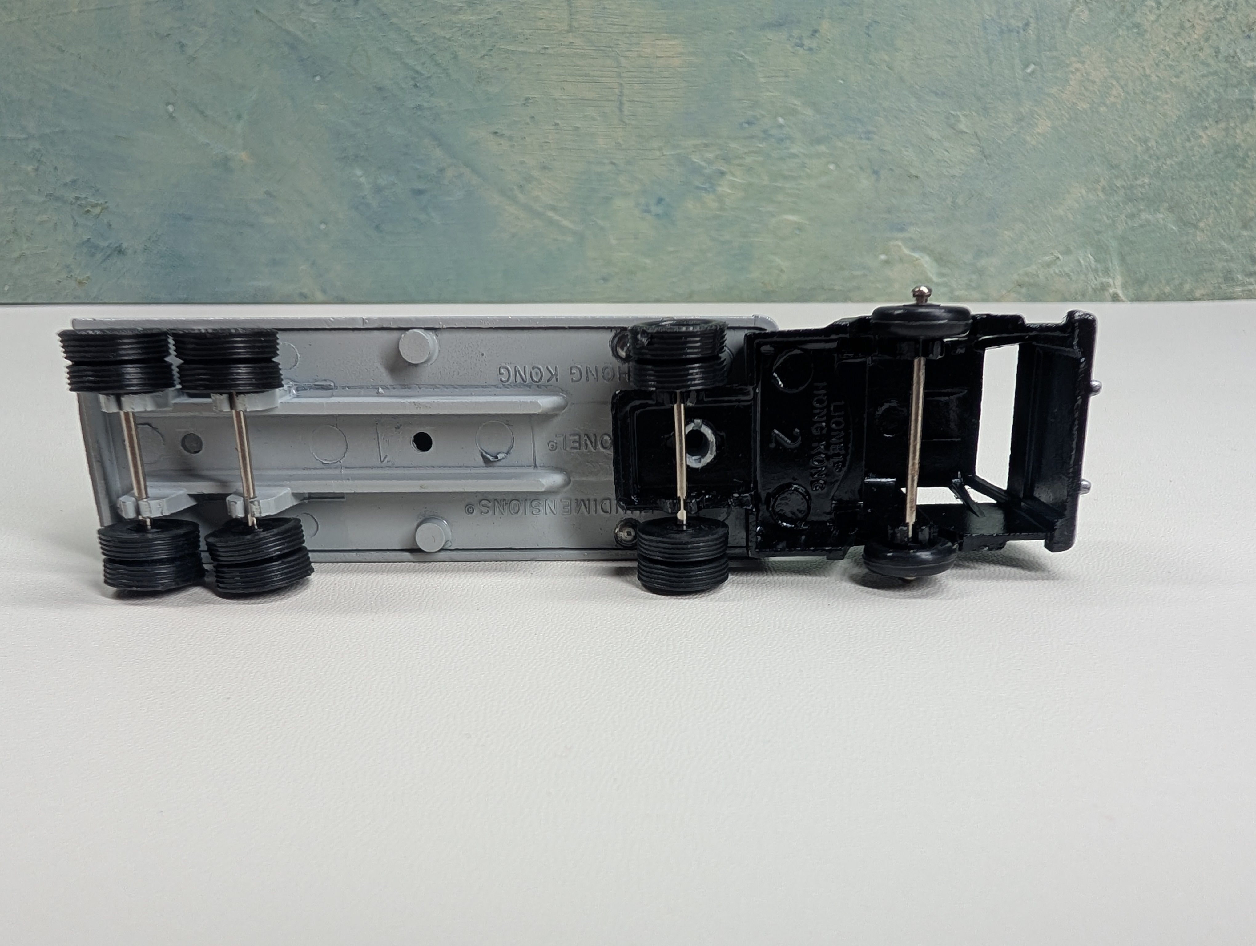 USED Lionel HO Scale Metal Trailer and Cab Norfolk & Western