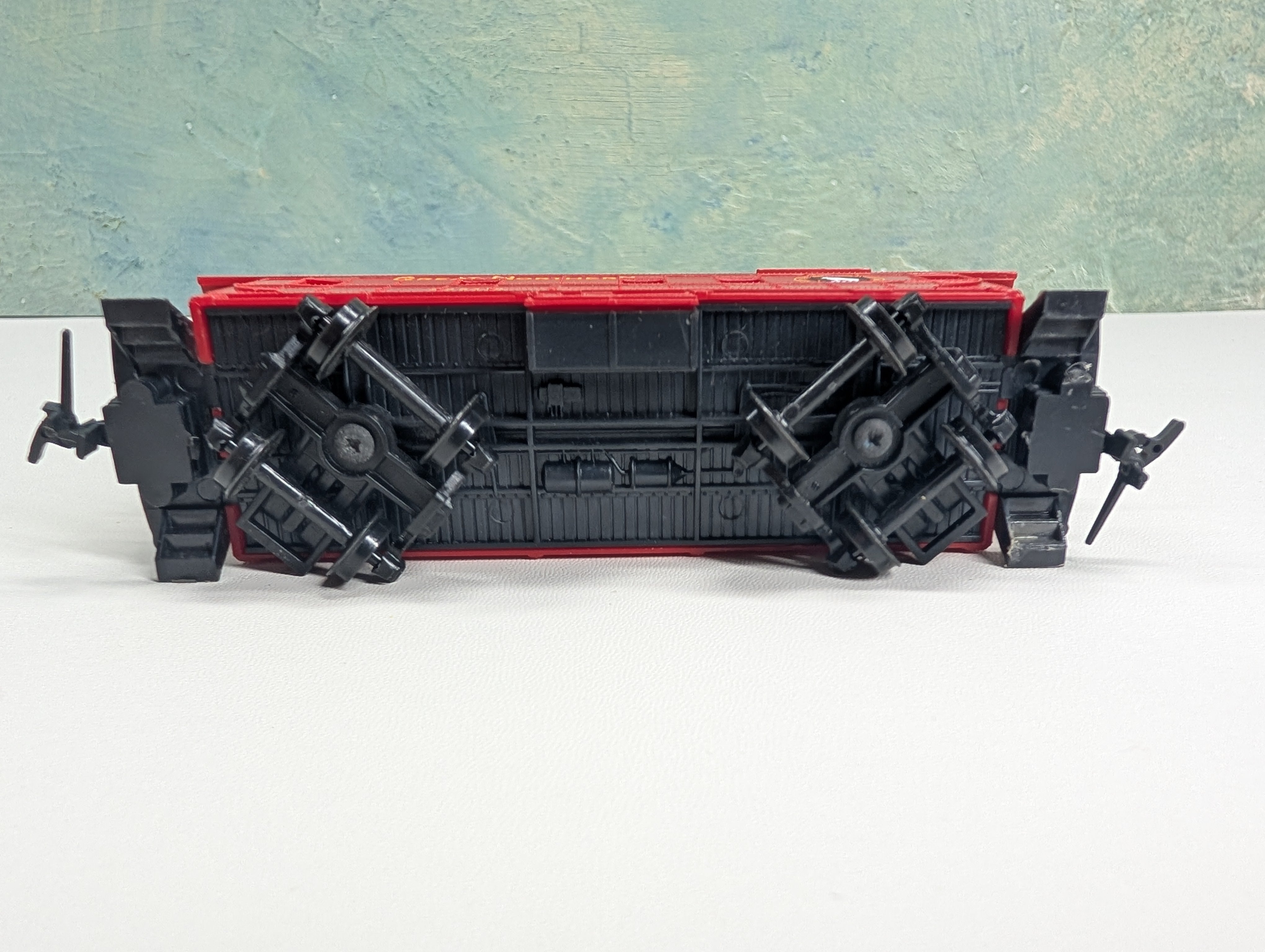 USED Lionel HO Scale Caboose Great Northern #X98419