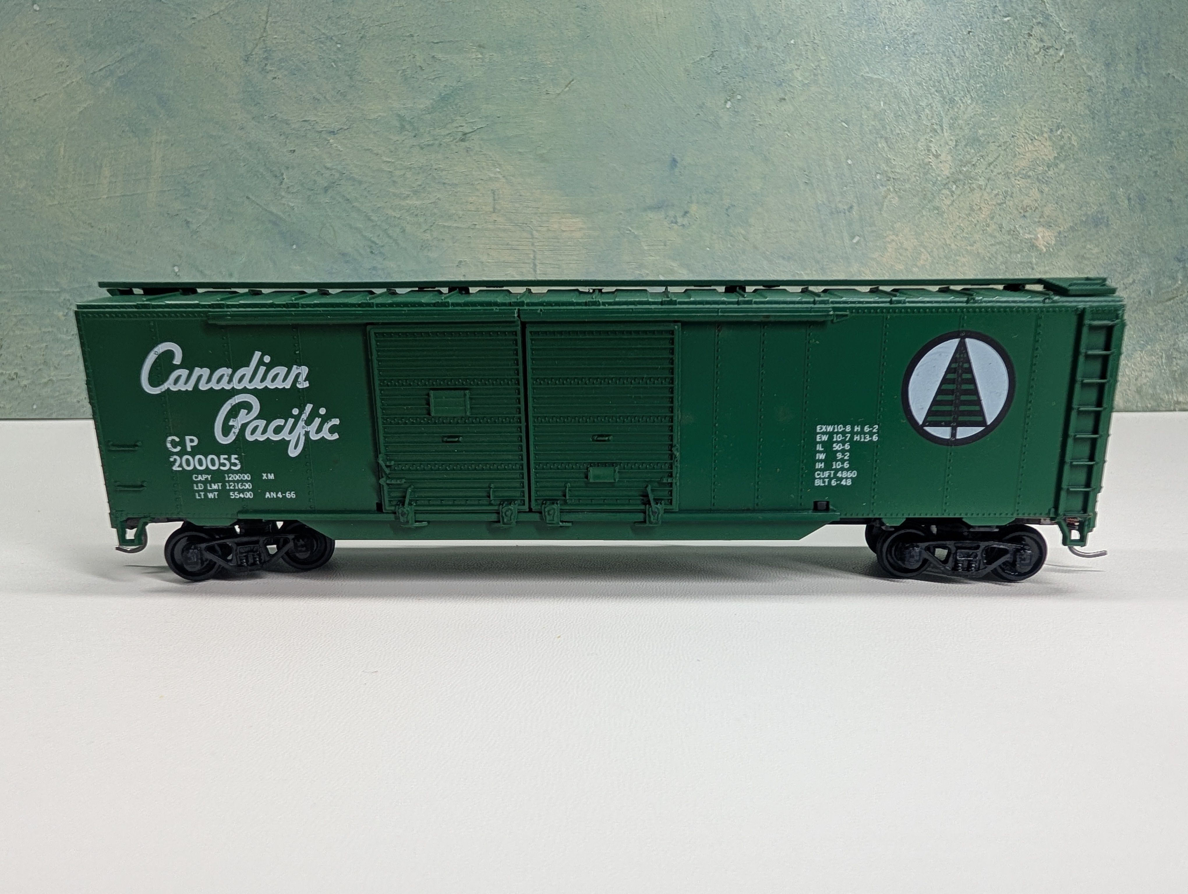 USED Athearn HO Scale 50' DD Box Car Canadian Pacific CP #200055 Bev-Bel