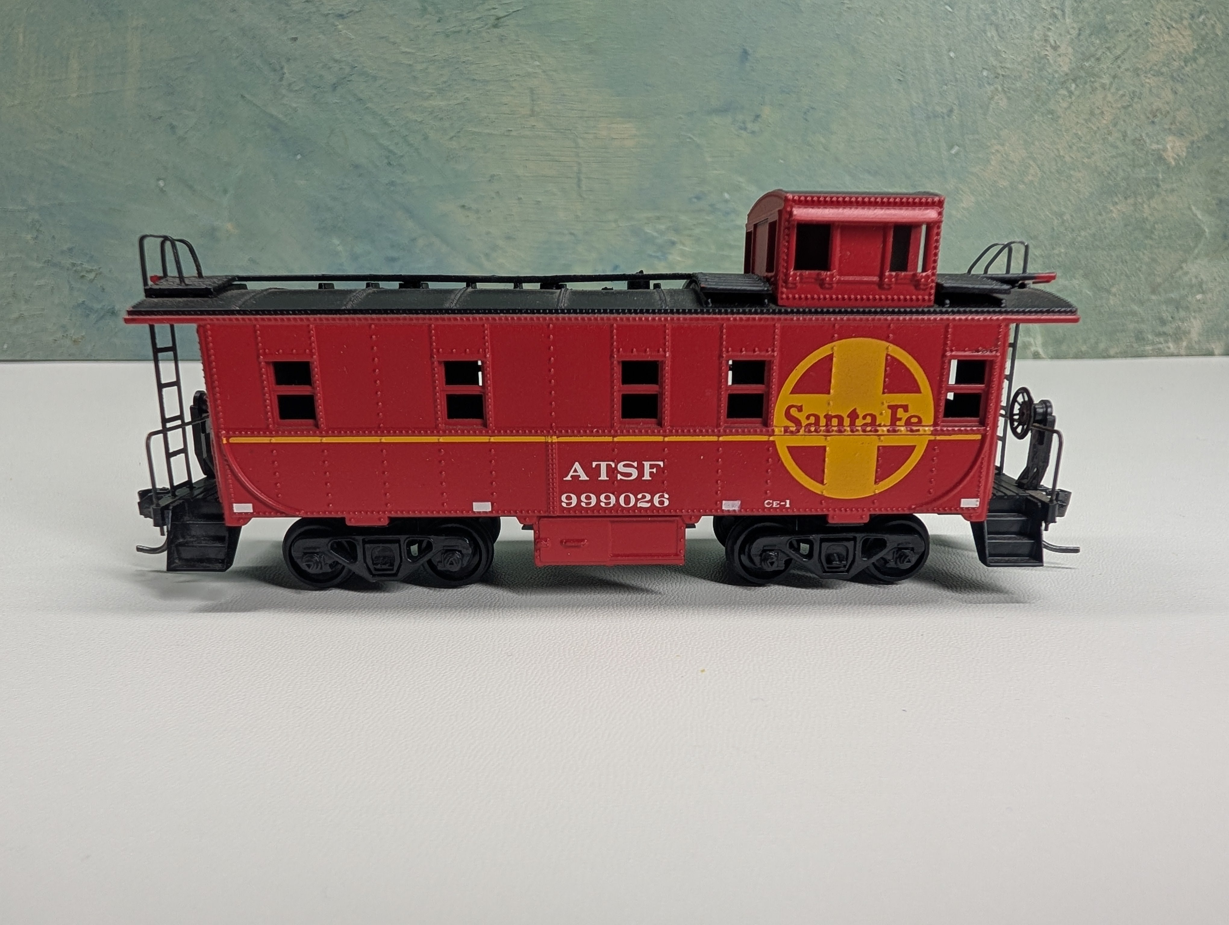 USED Athearn HO Scale Caboose Santa Fe ATSF #999026