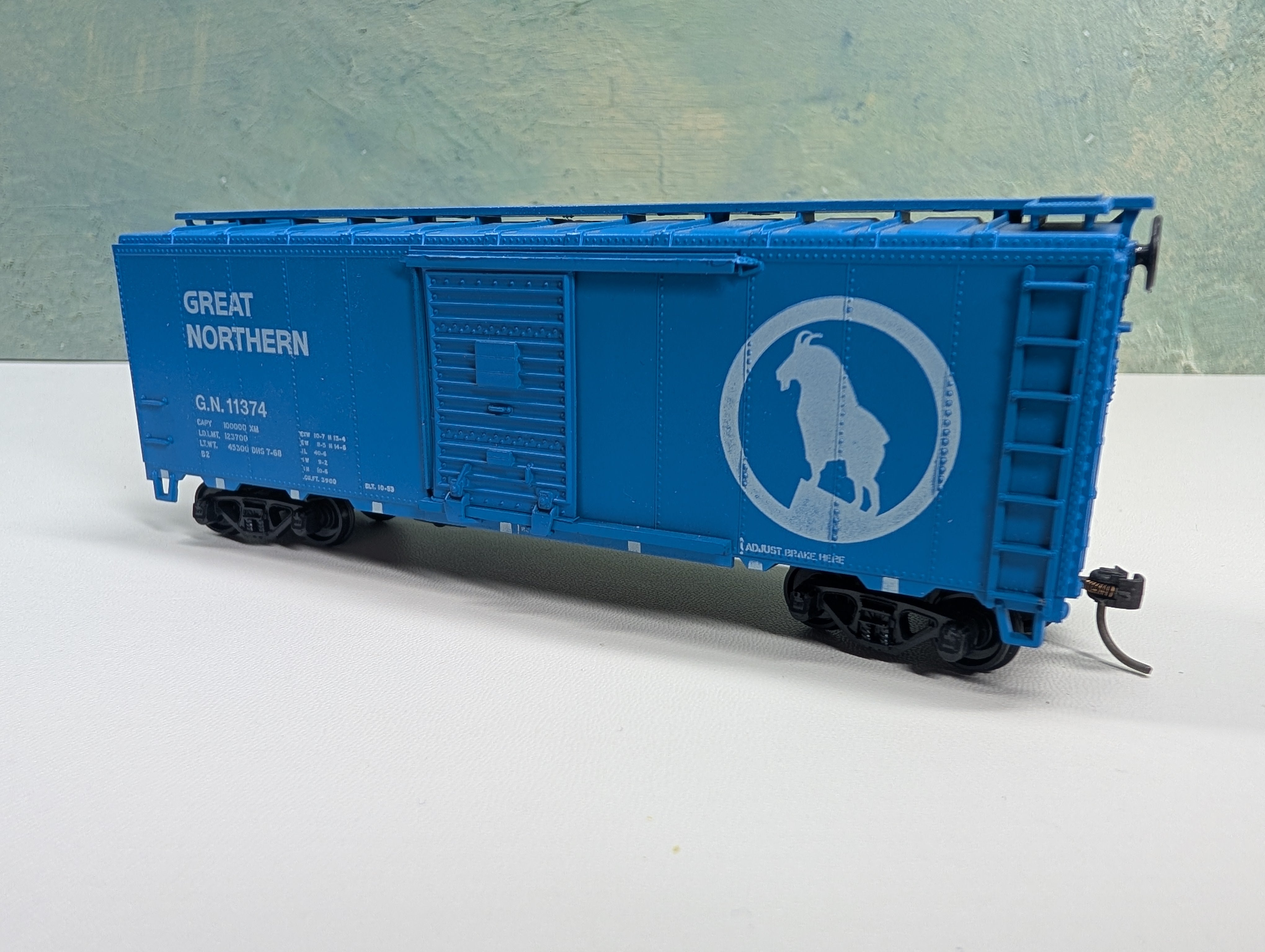 USED Athearn HO Scale 40' Box Car Great Northern GN #11374
