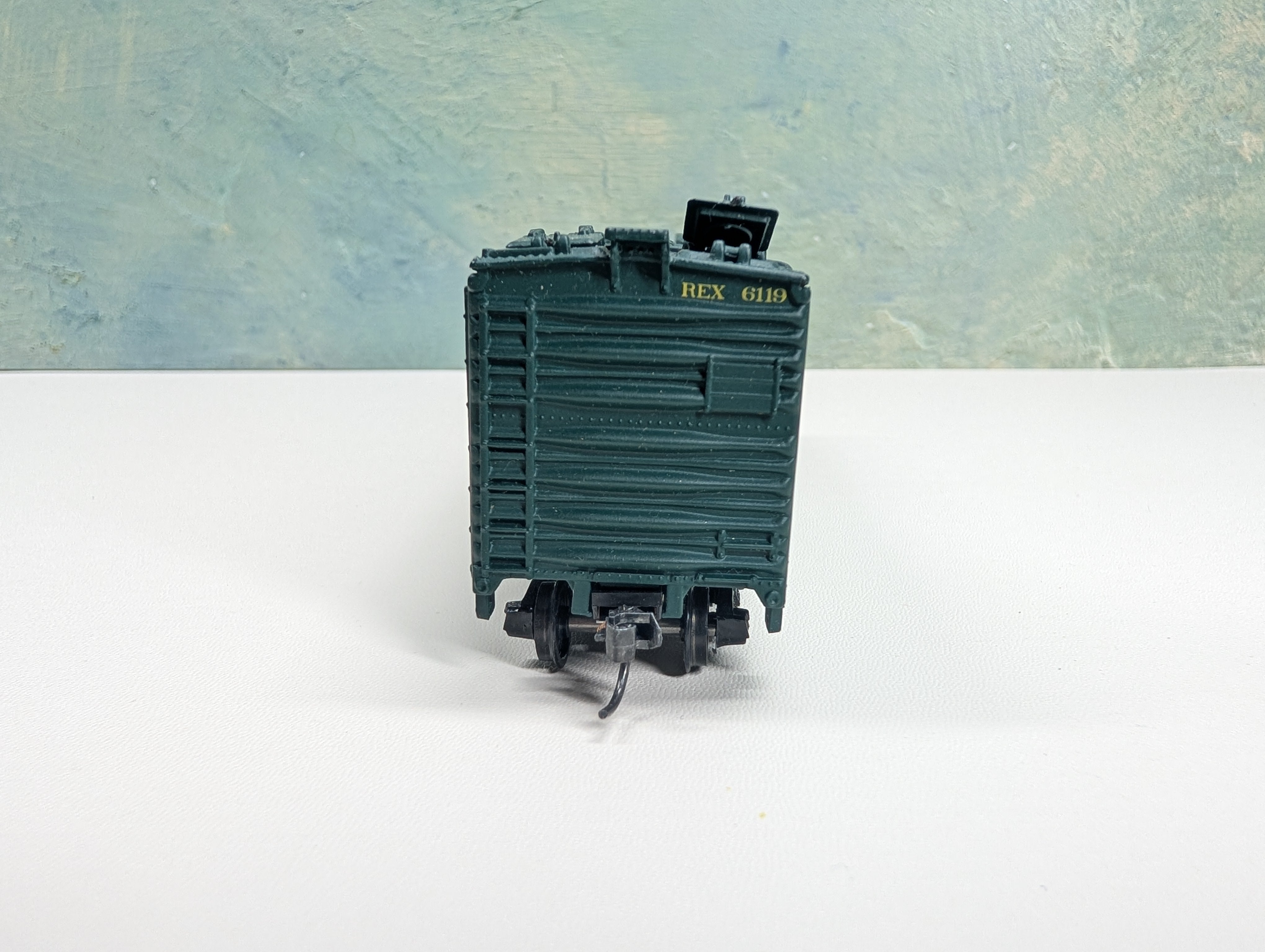 USED Athearn HO Scale 40' Reefer Railway Express Agency REX #6119