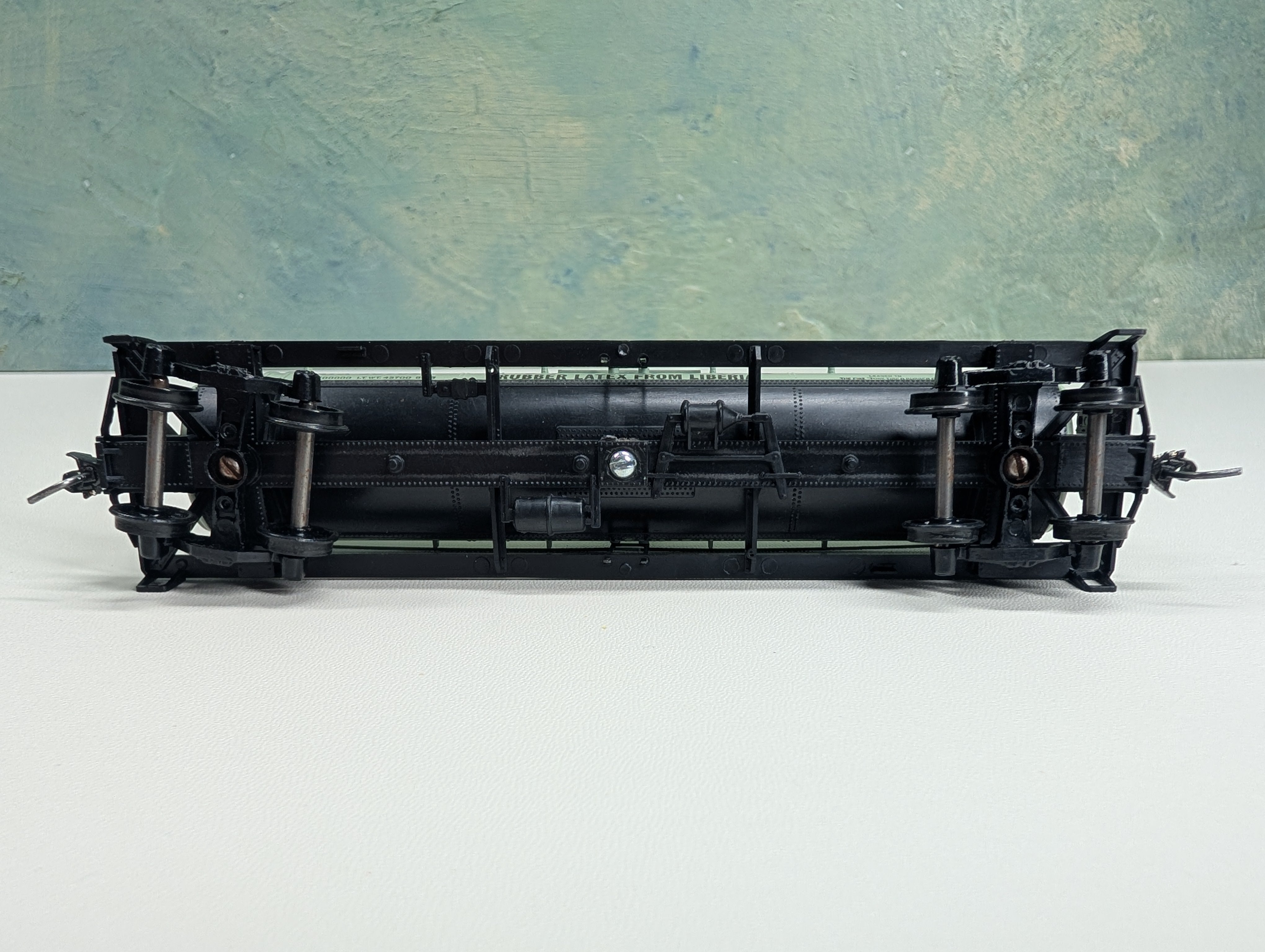 USED Athearn HO Scale Single Dome Tank Car Firestone GATX #30902