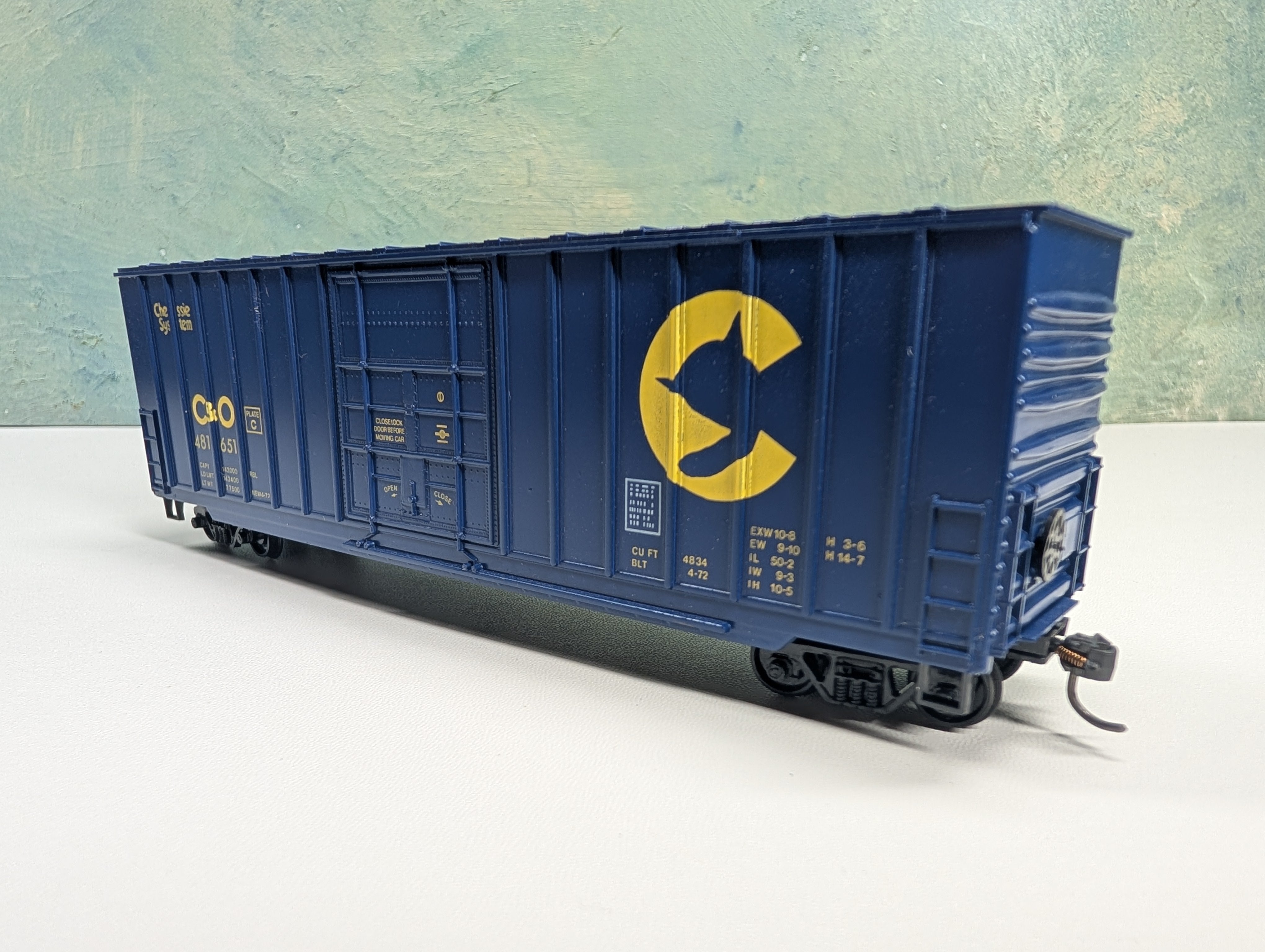 USED Roundhouse HO Scale 50' Rib-Side HI Cube Box Car Chessie System C&O #481651