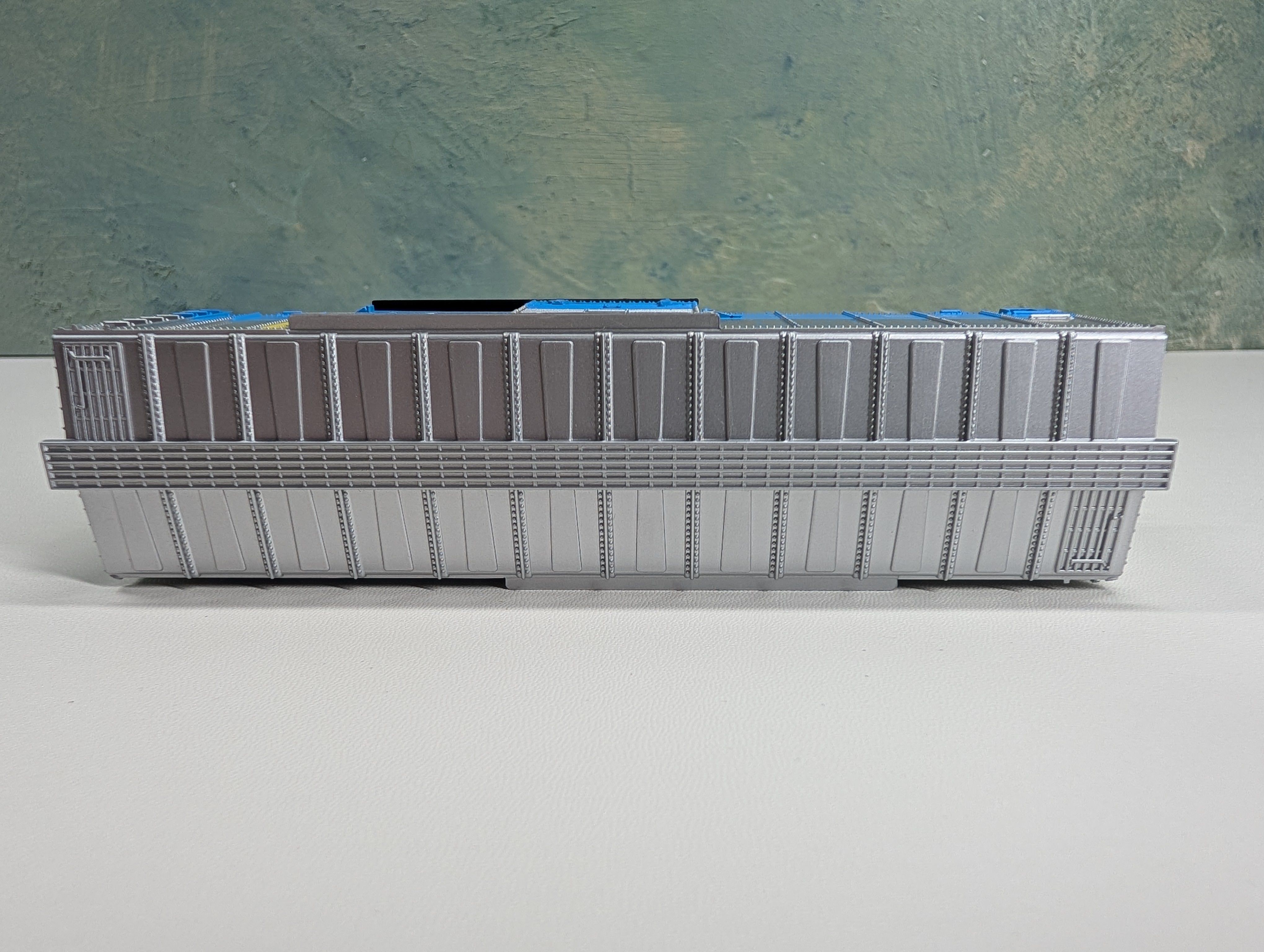 USED Model Power HO Scale 40' Box Car Baltimore and Ohio Sentinel #46008 Metal Wheels