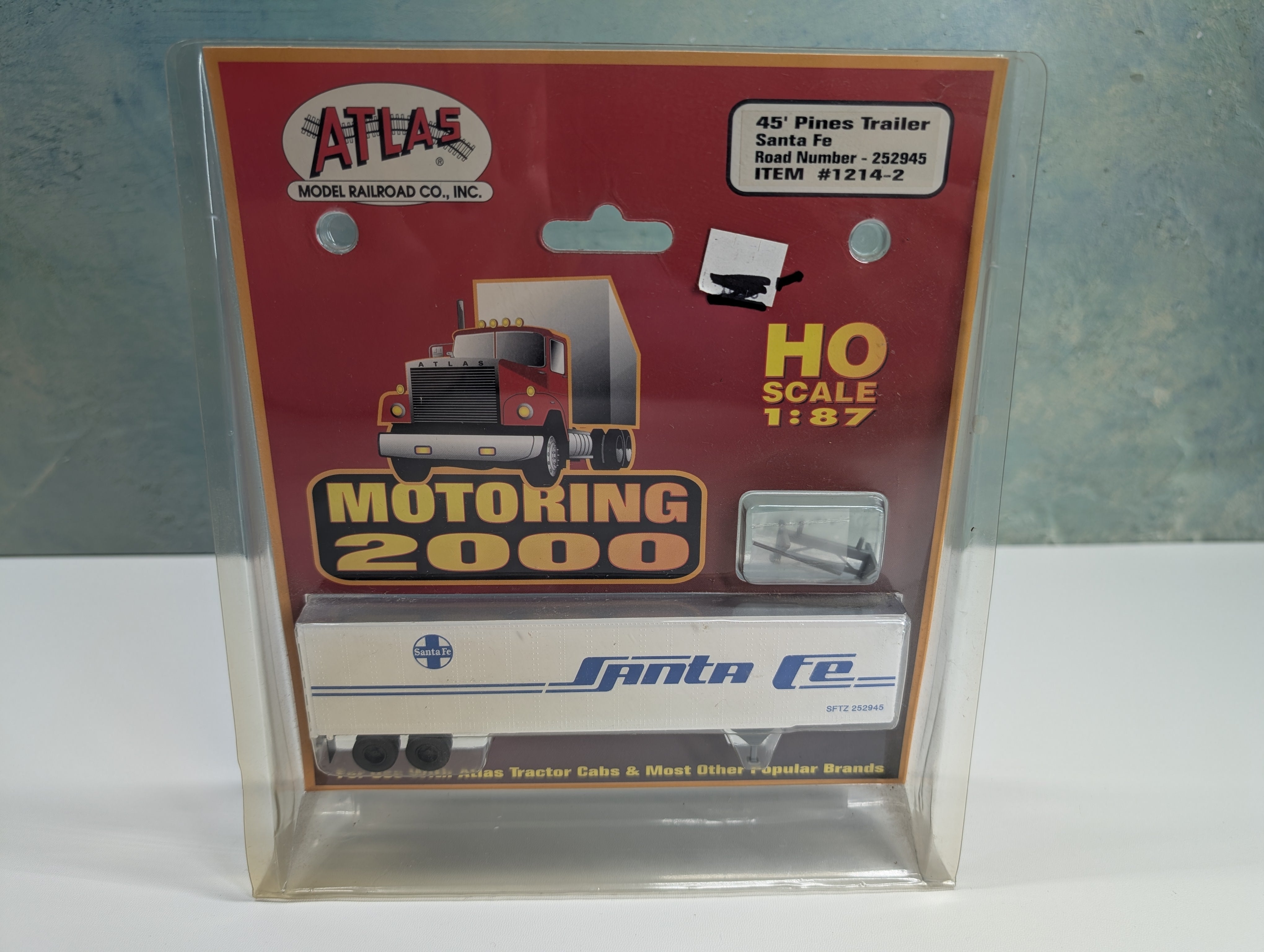 Atlas #1214-2 HO Scale 45' Pines Trailer Santa Fe SFTZ #252945