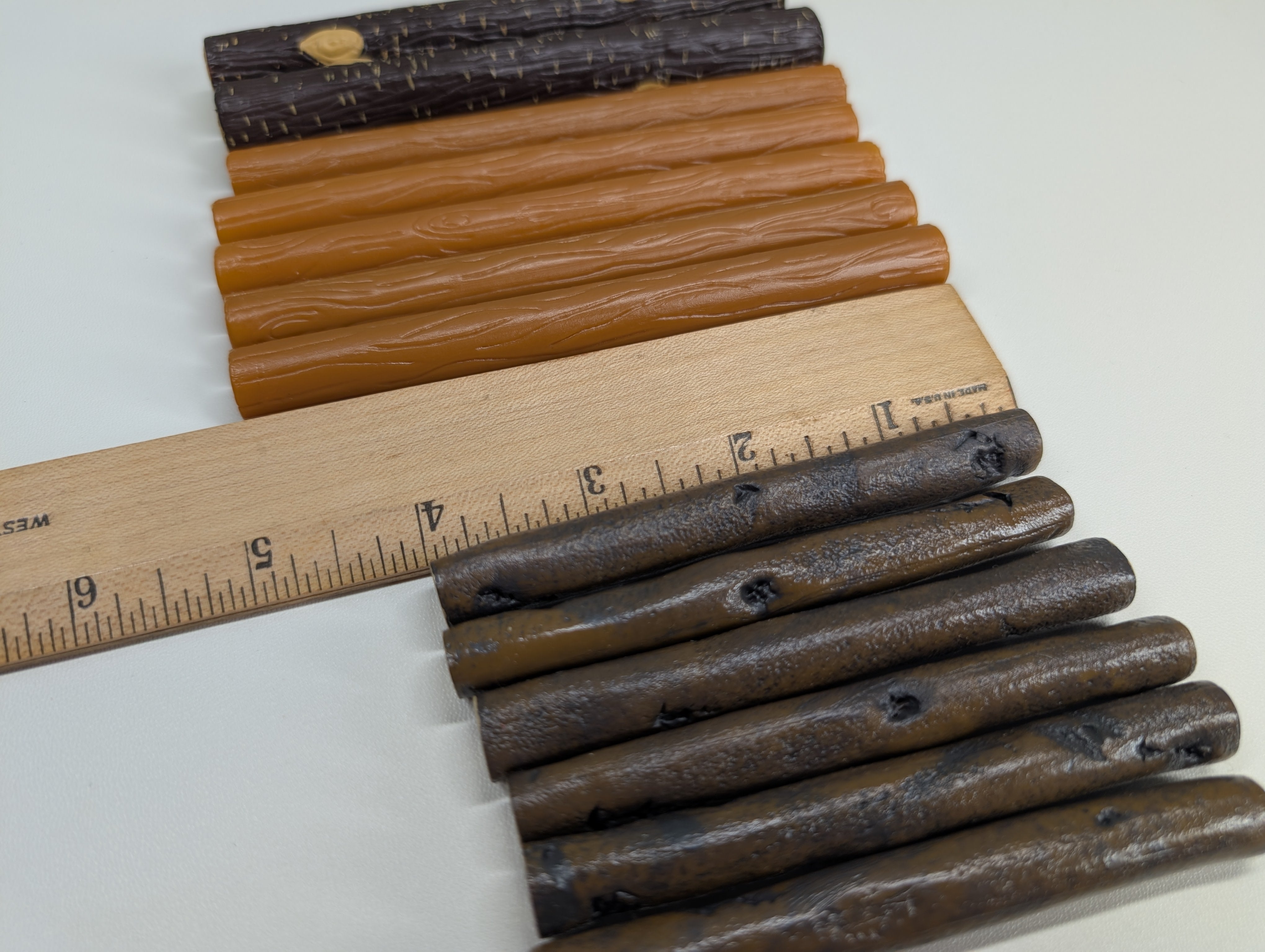 USED HO Scale Lot of Various Types of Lumber Loads (13 pcs)