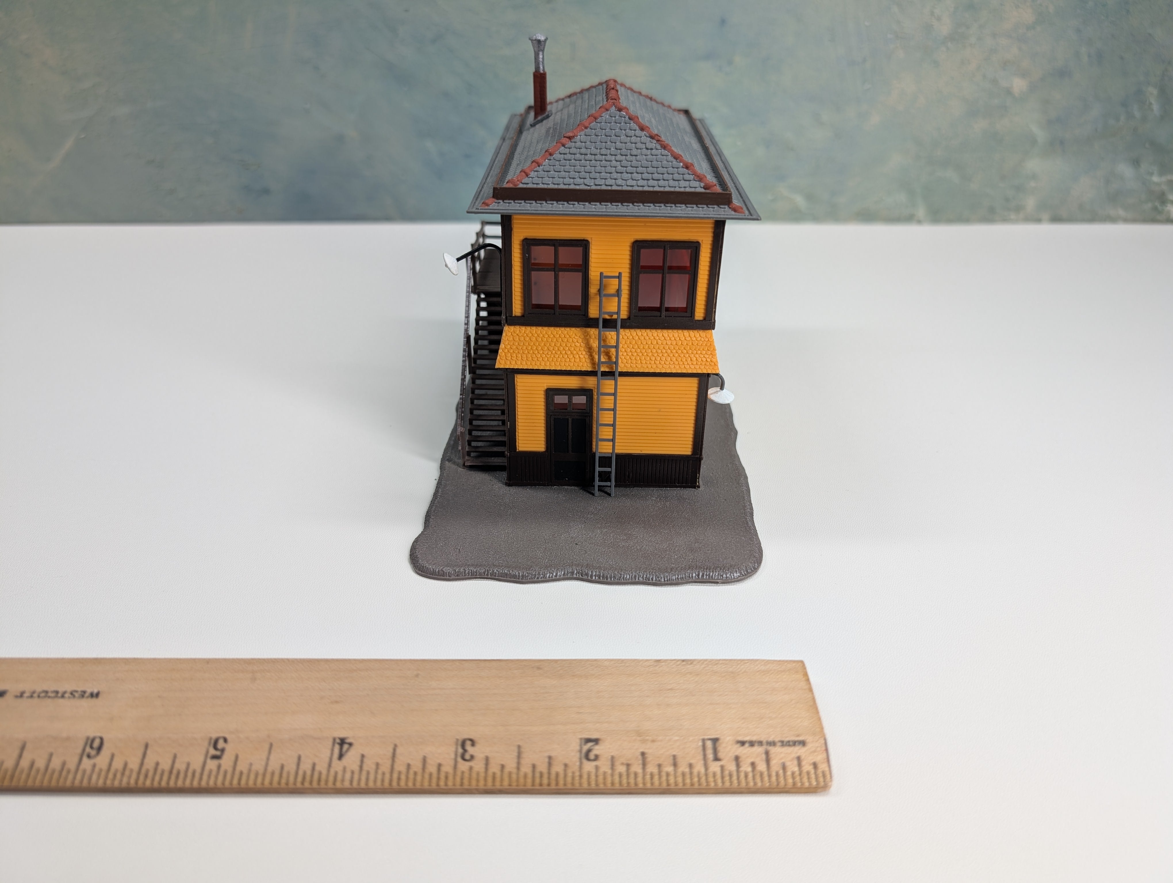 USED Pola HO Scale Yard Tower, Railroad Building