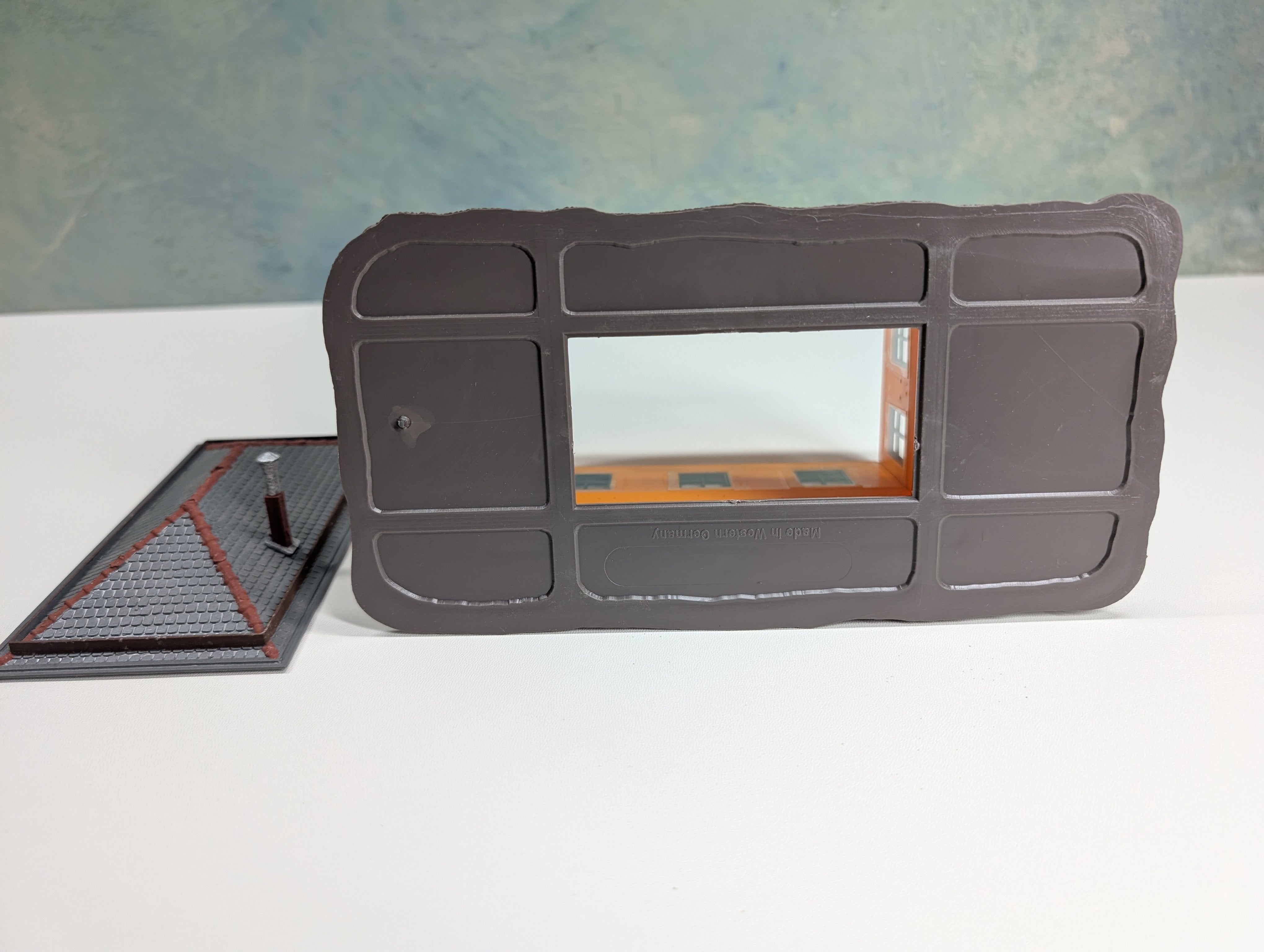 USED Pola HO Scale Yard Tower, Railroad Building