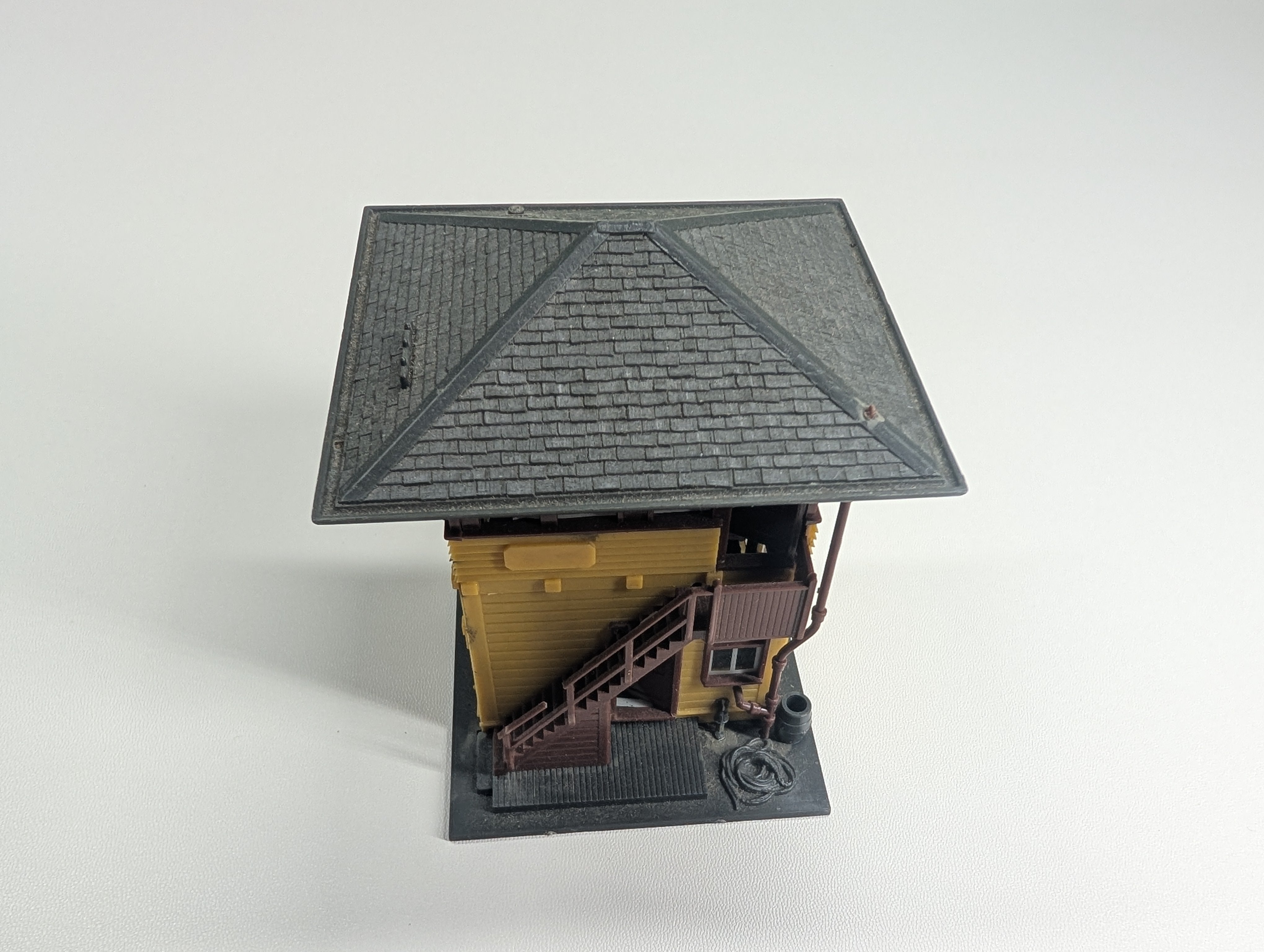 USED Revell HO Scale Guard Tower